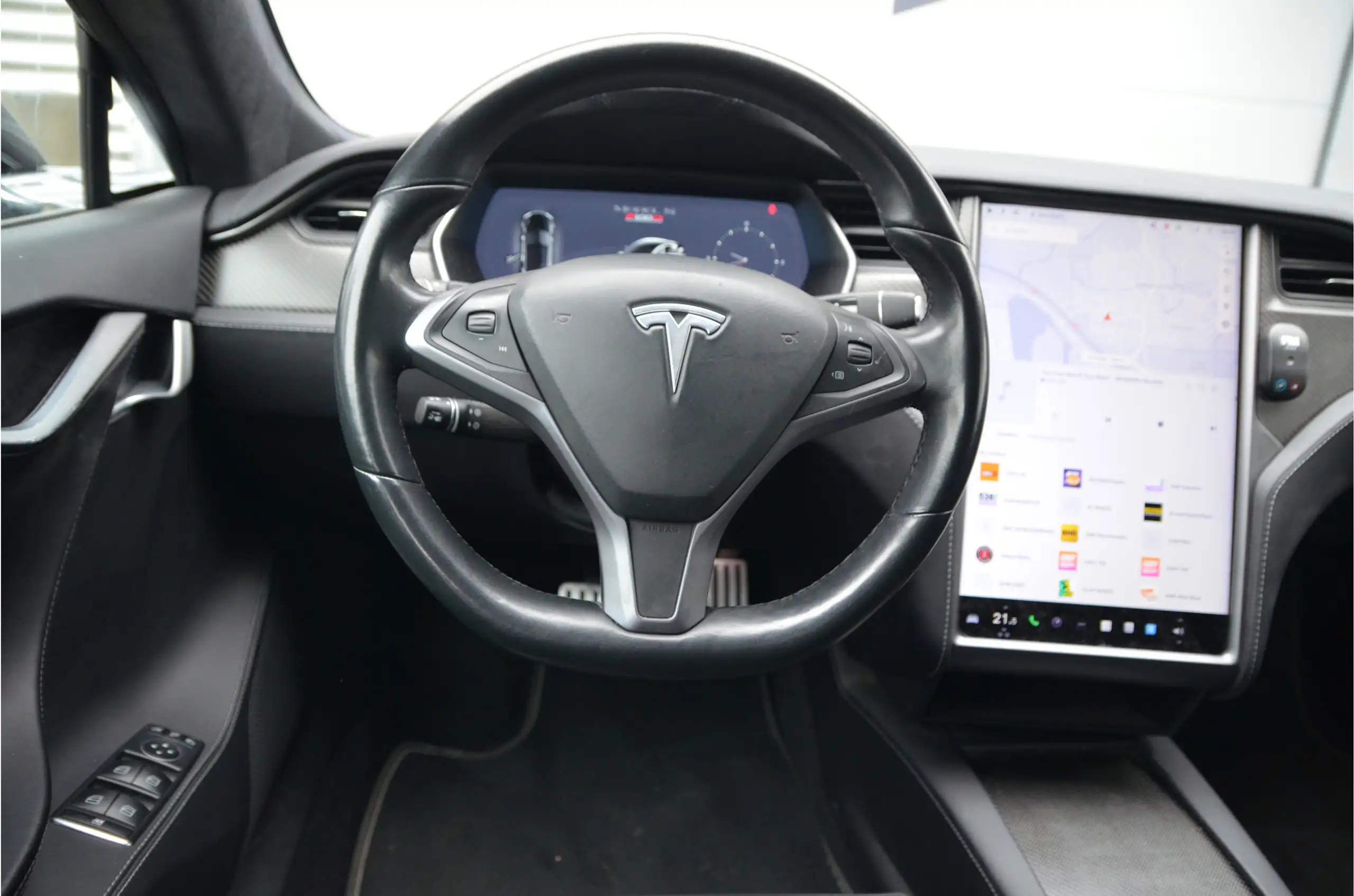 Tesla - Model S