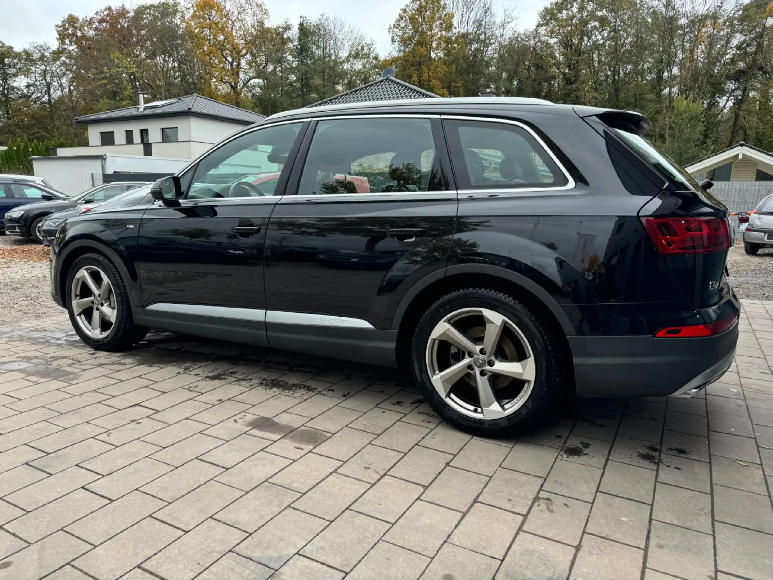 Audi - Q7