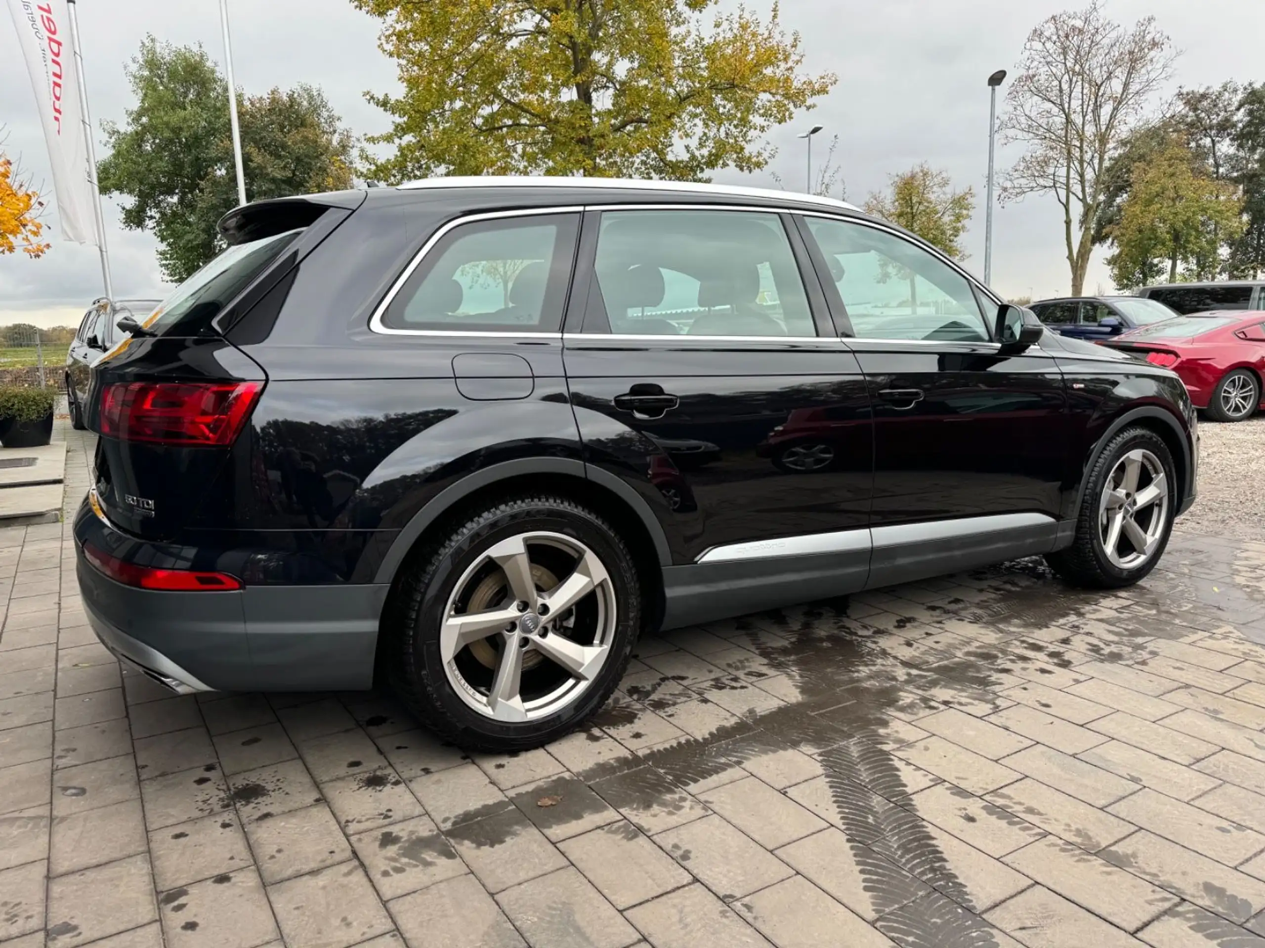 Audi - Q7