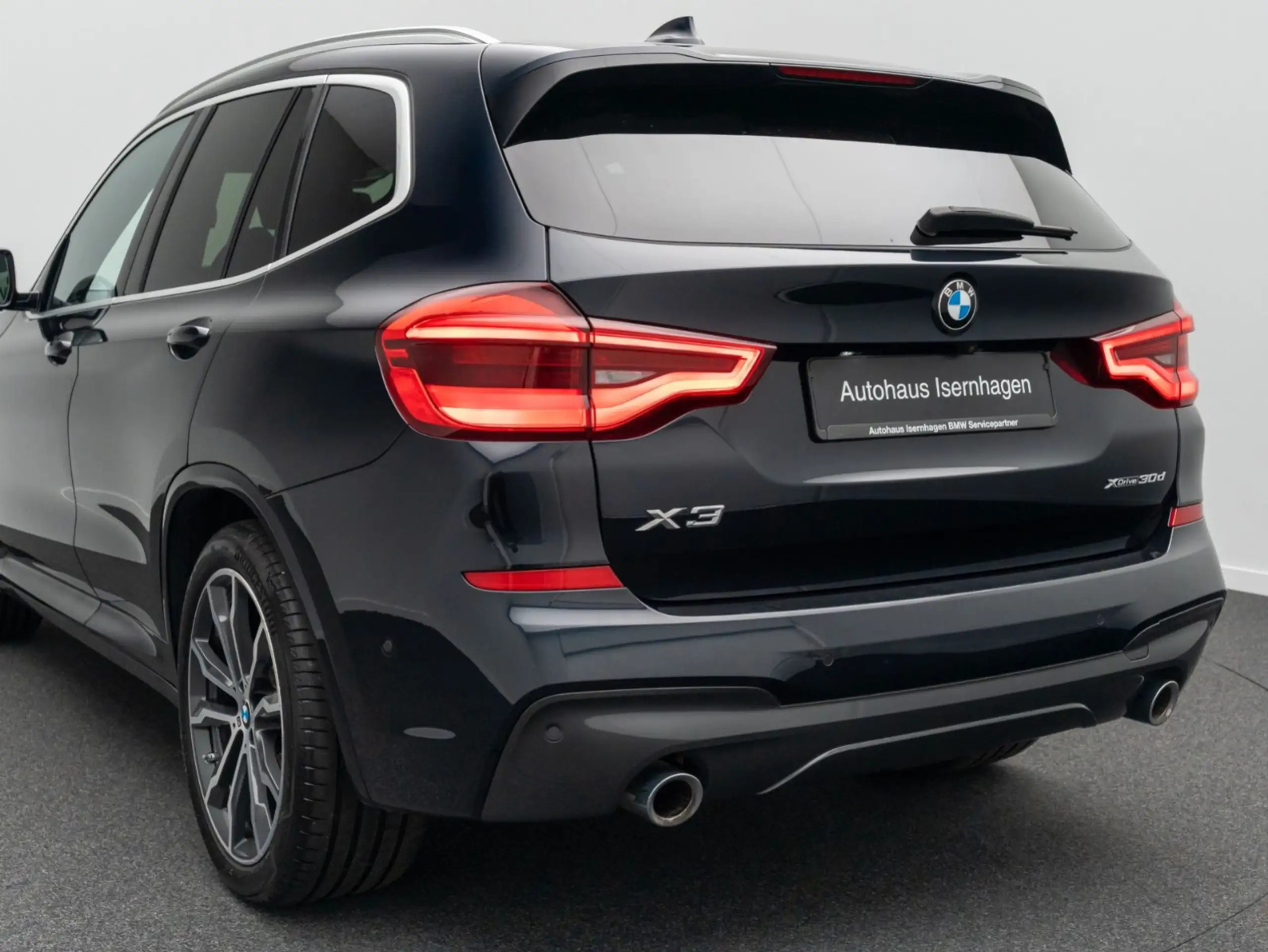 BMW - X3