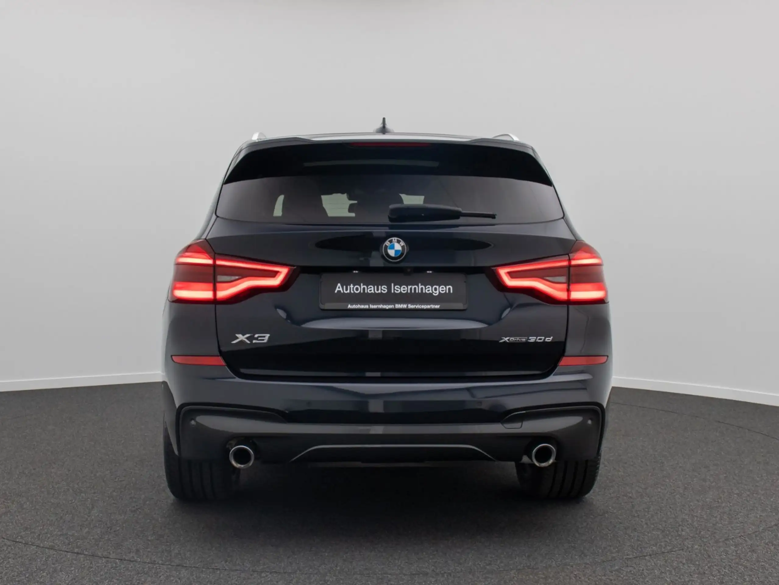 BMW - X3