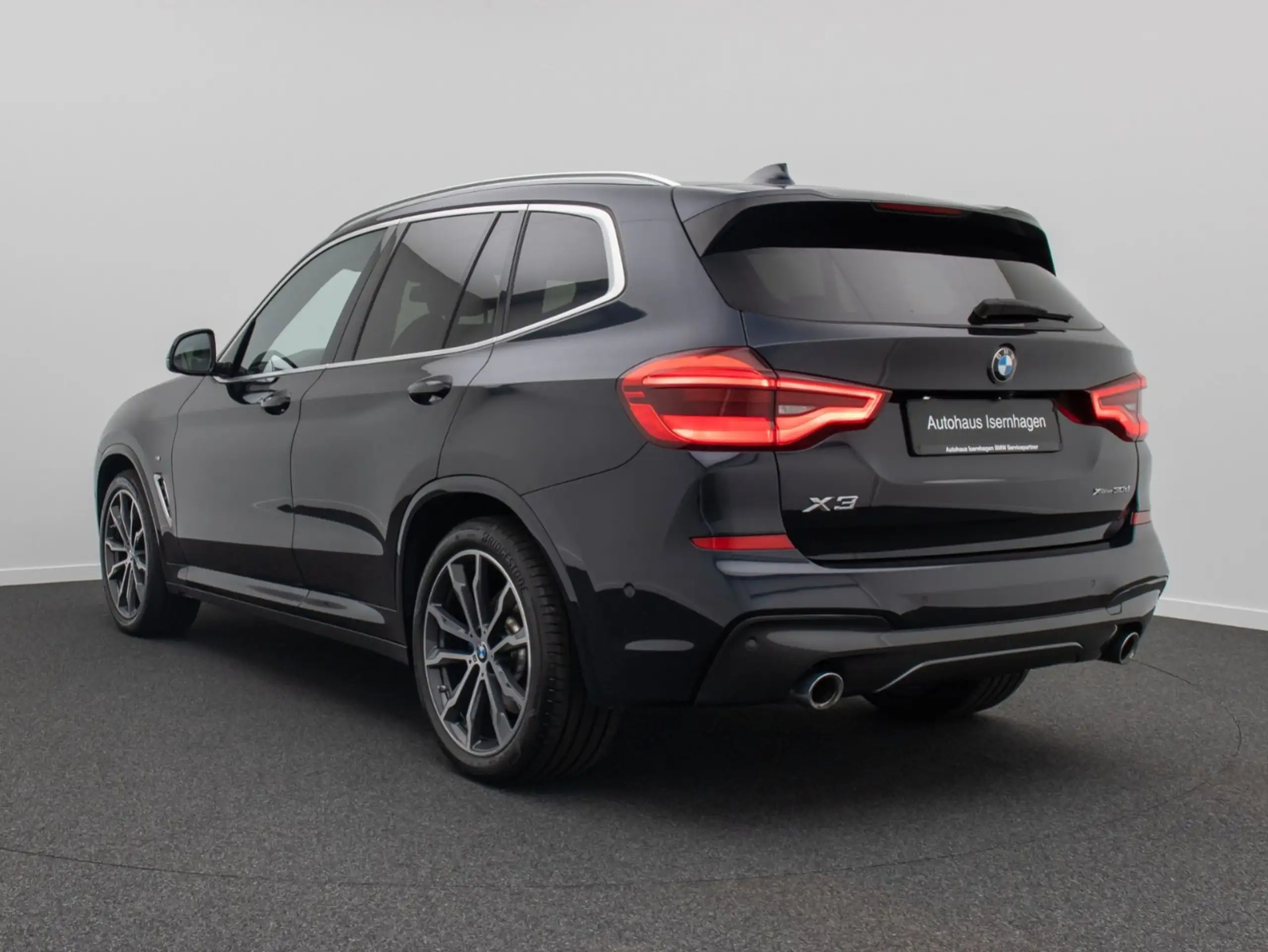 BMW - X3