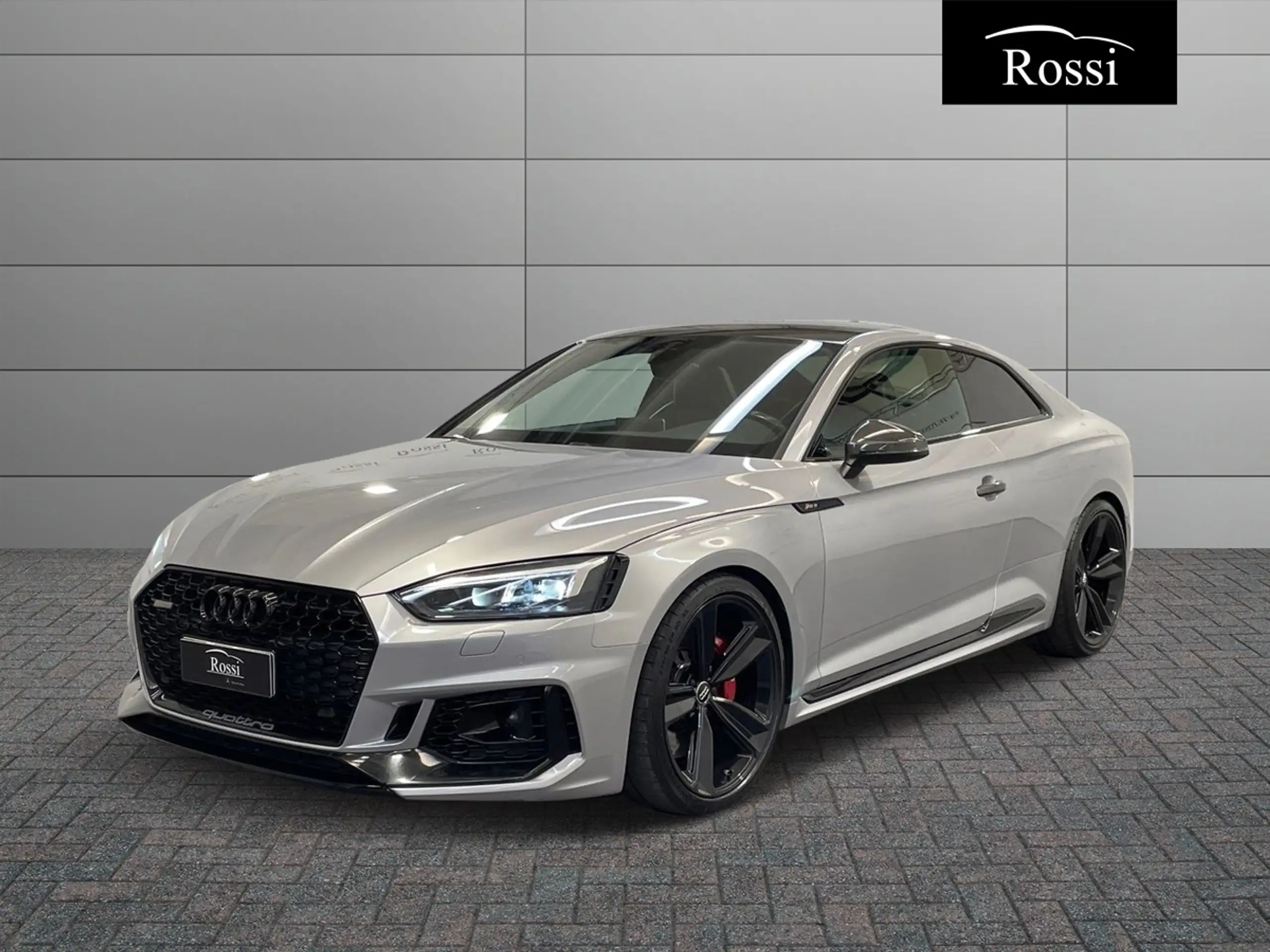 Audi - RS5