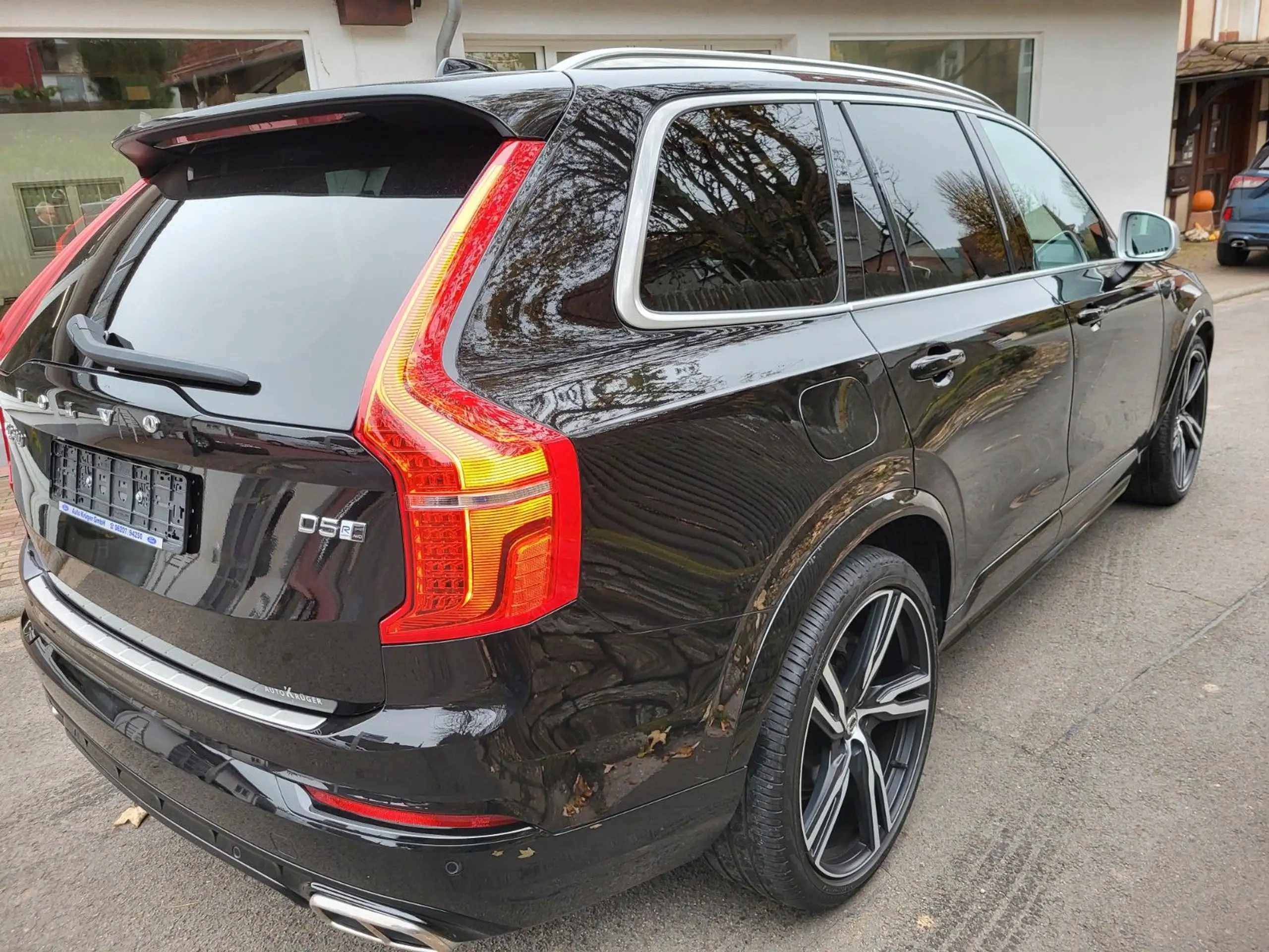 Volvo - XC90