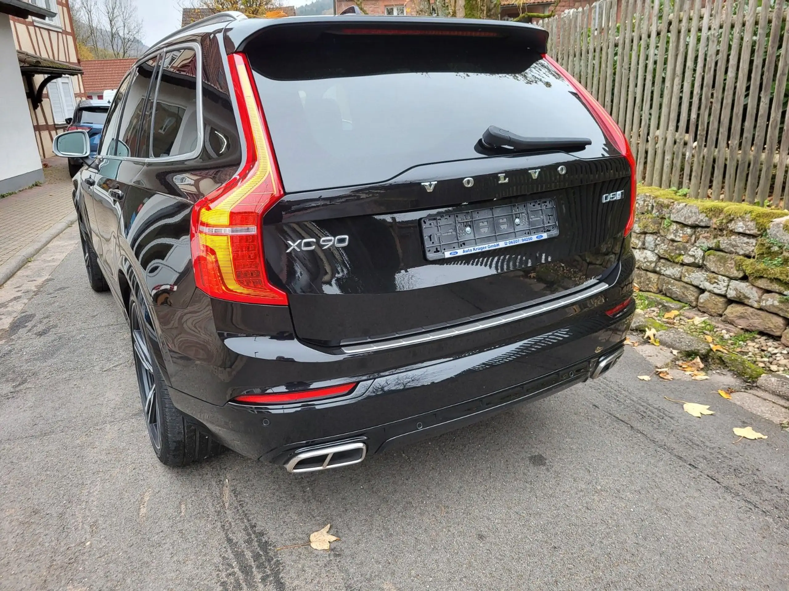 Volvo - XC90