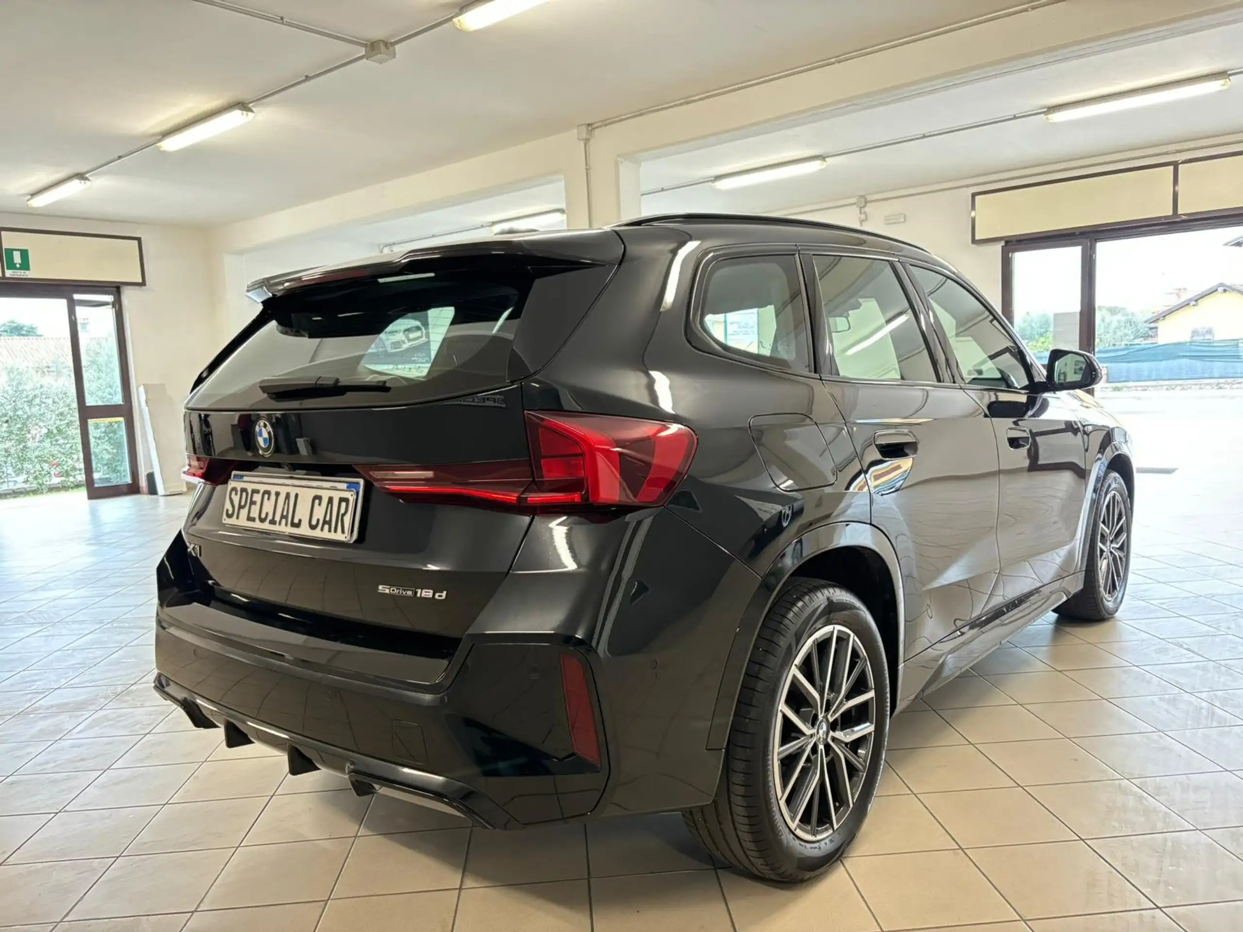 BMW - X1