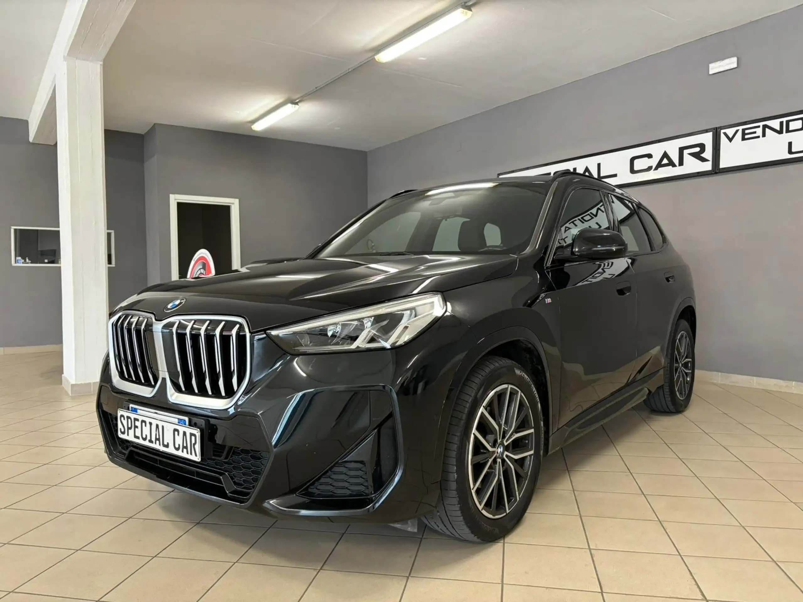 BMW - X1