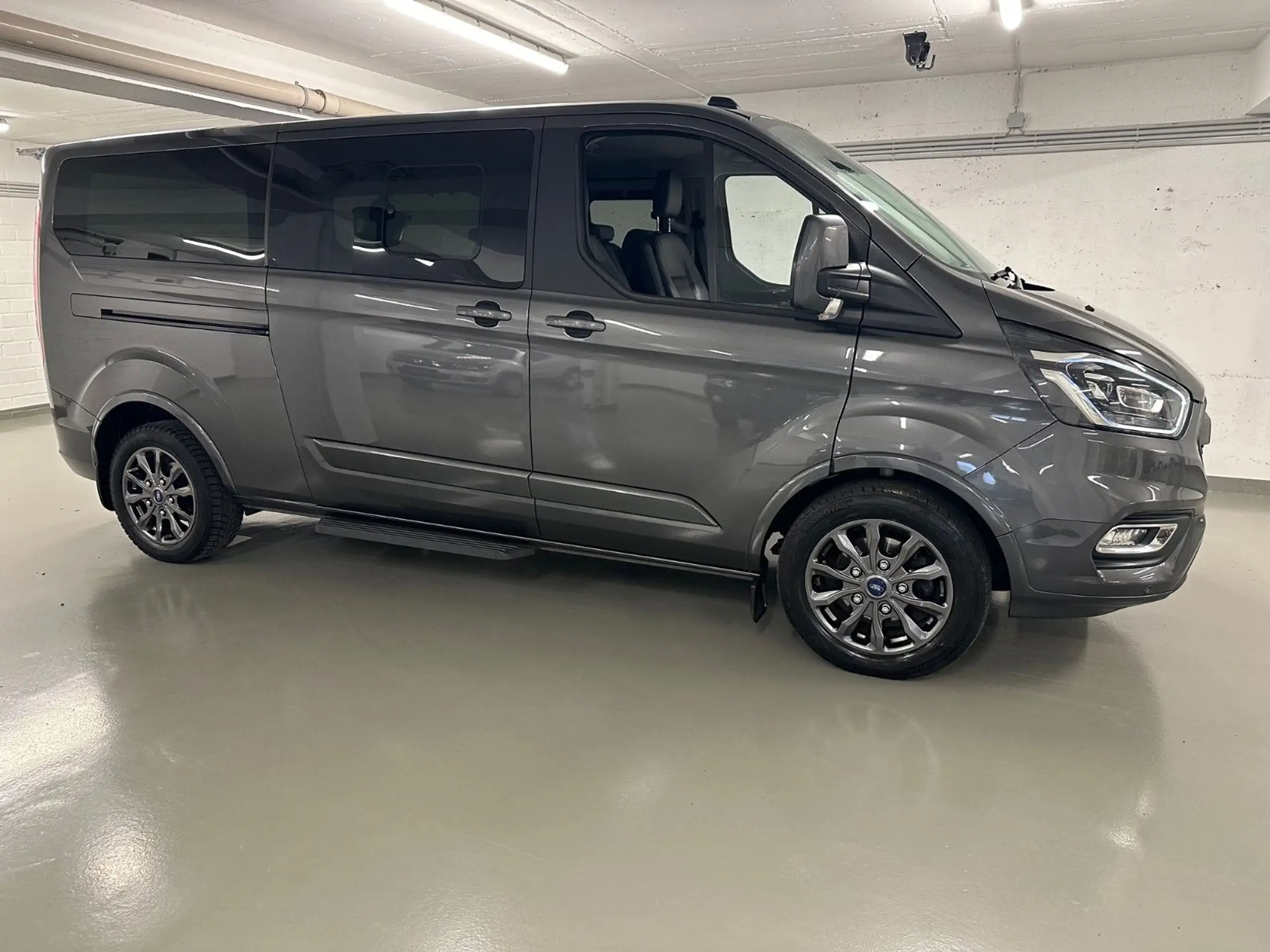 Ford - Transit Custom