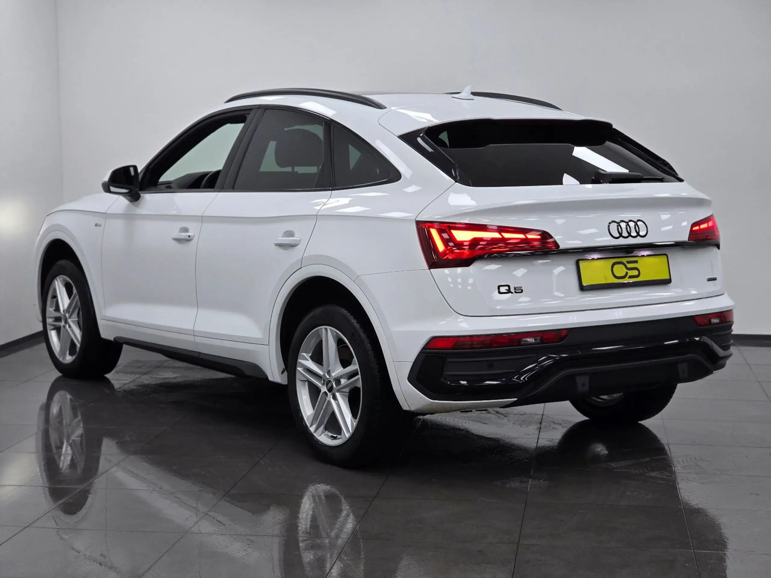 Audi - Q5