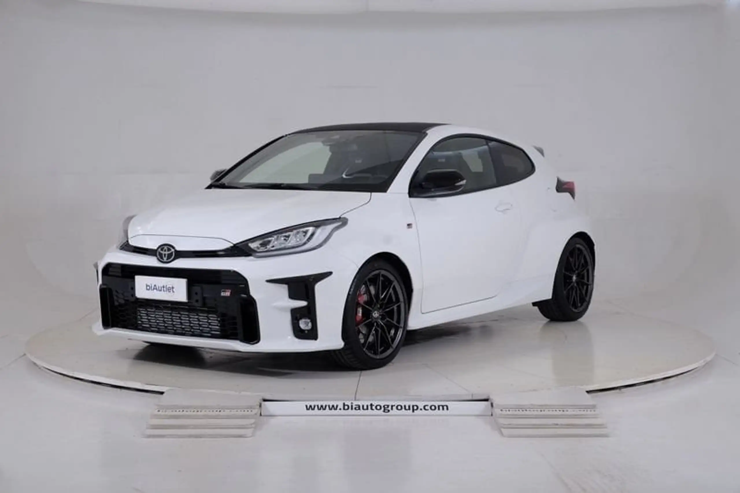 Toyota Yaris 2023