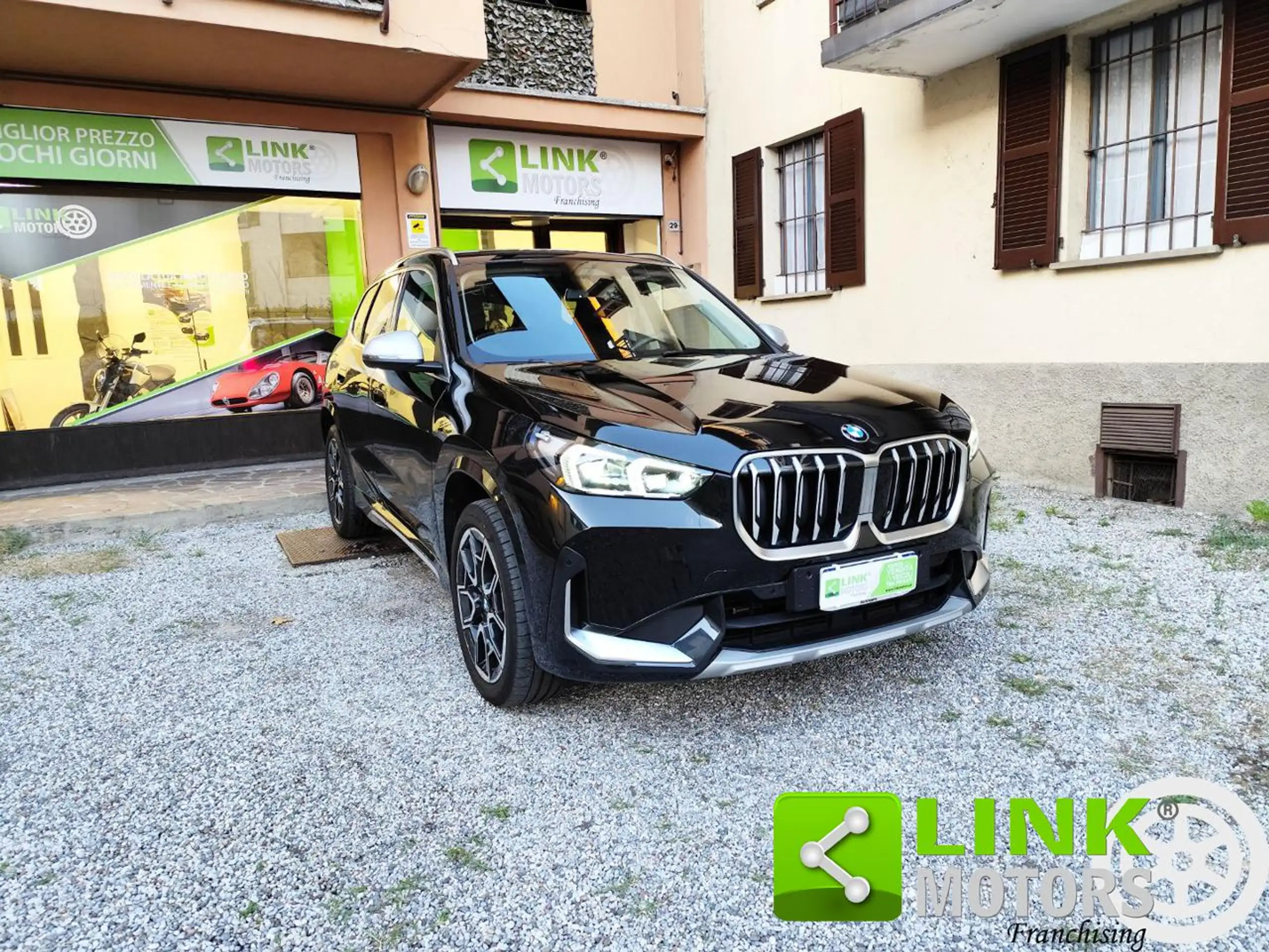 BMW - X1