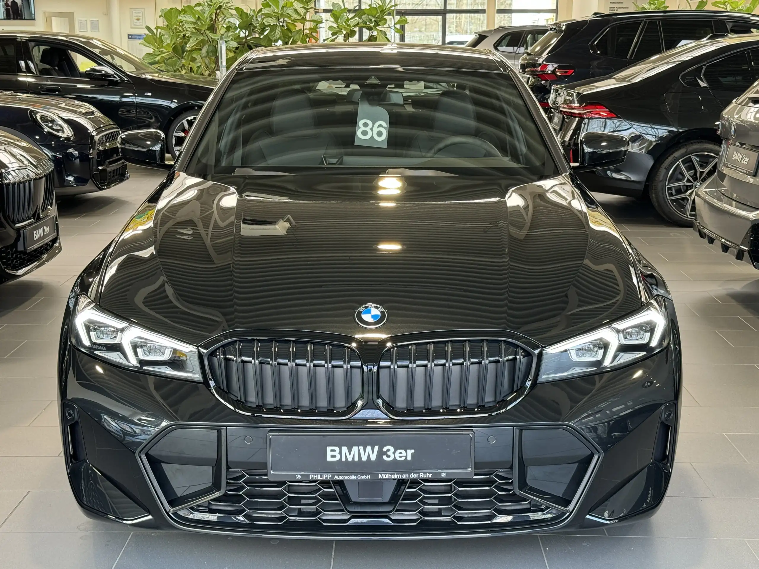 BMW - 318