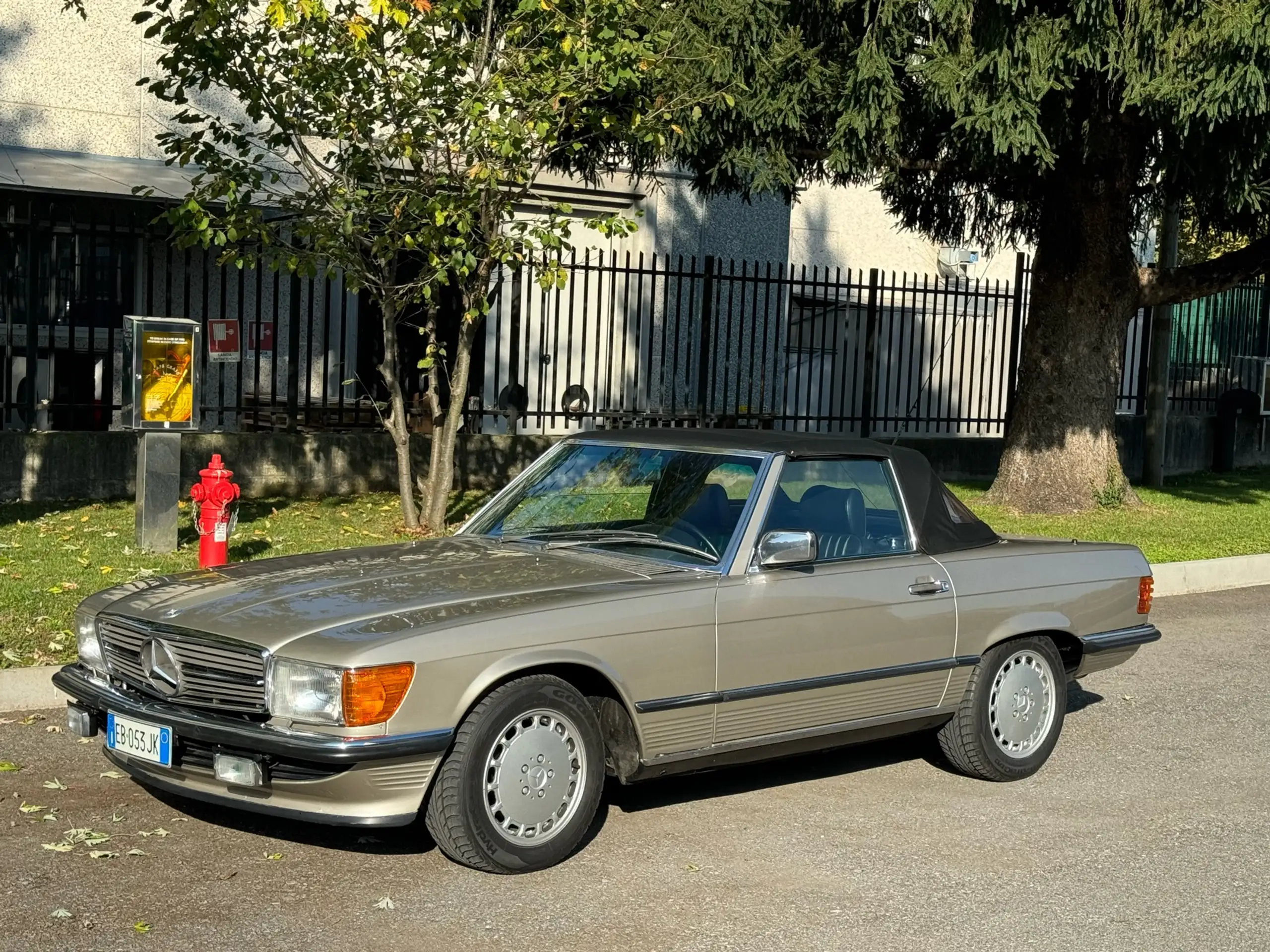 Mercedes-Benz SL 300 1988