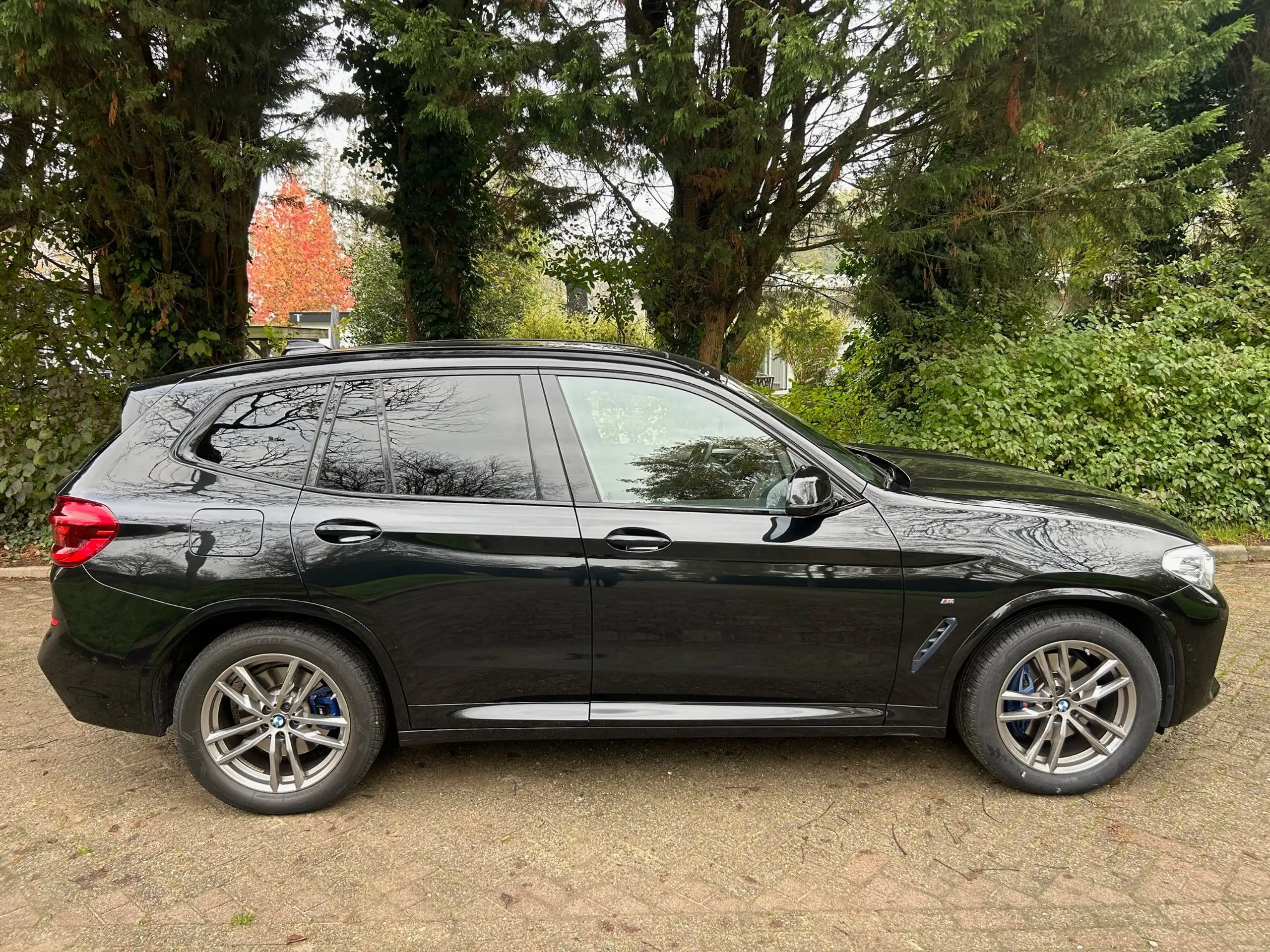 BMW - X3