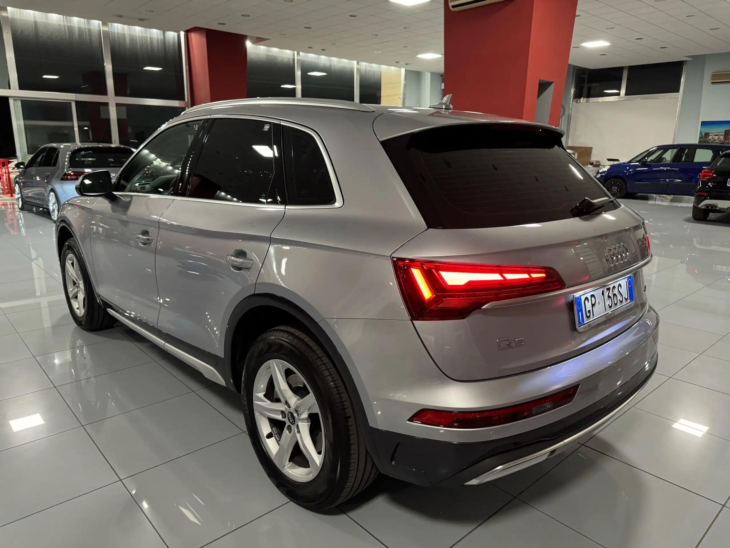 Audi - Q5