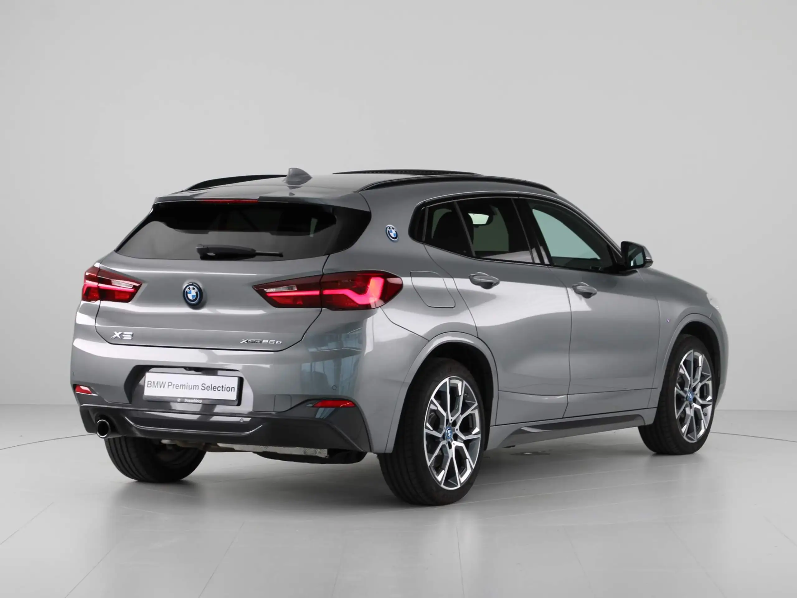 BMW - X2