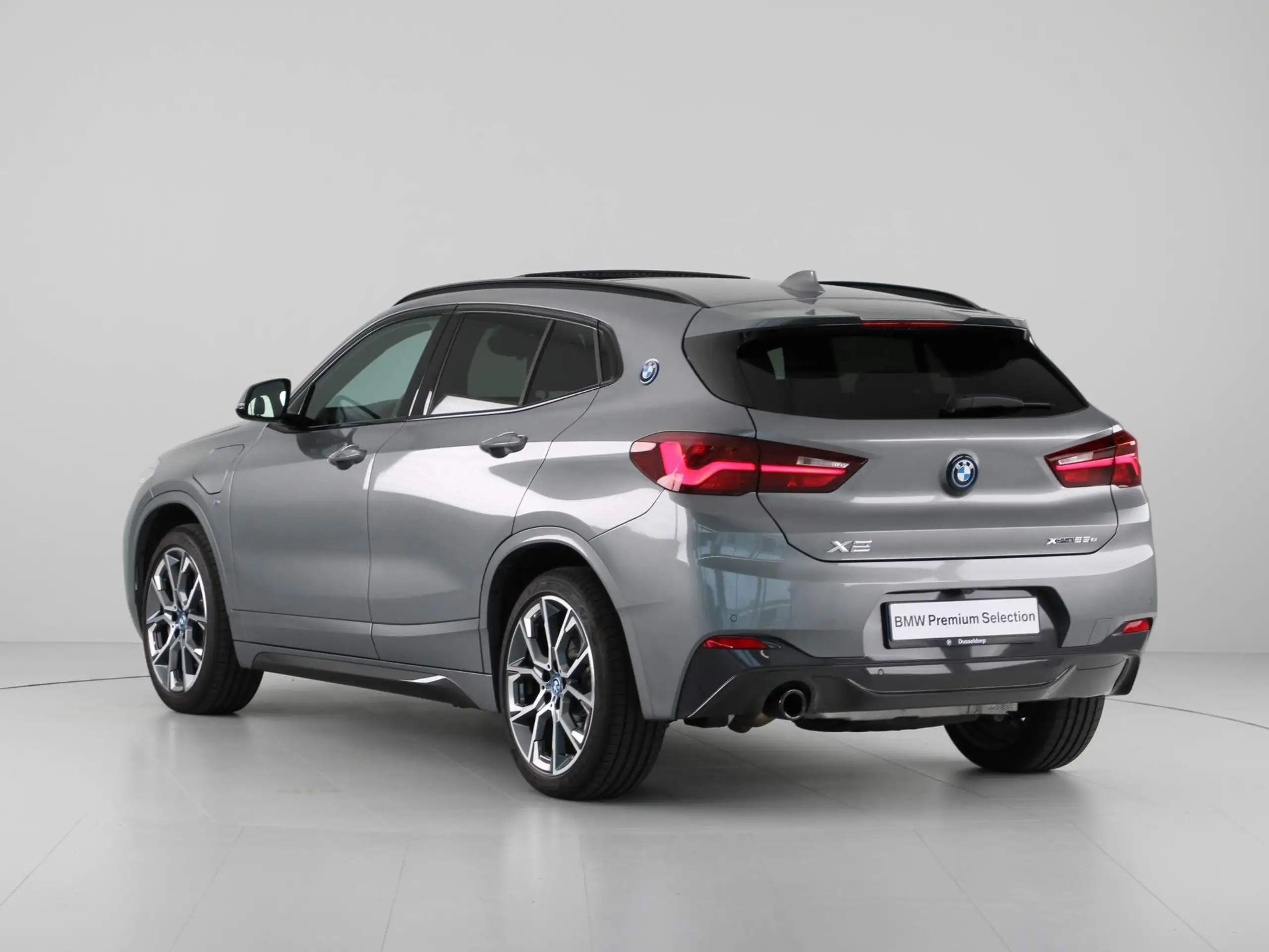 BMW - X2