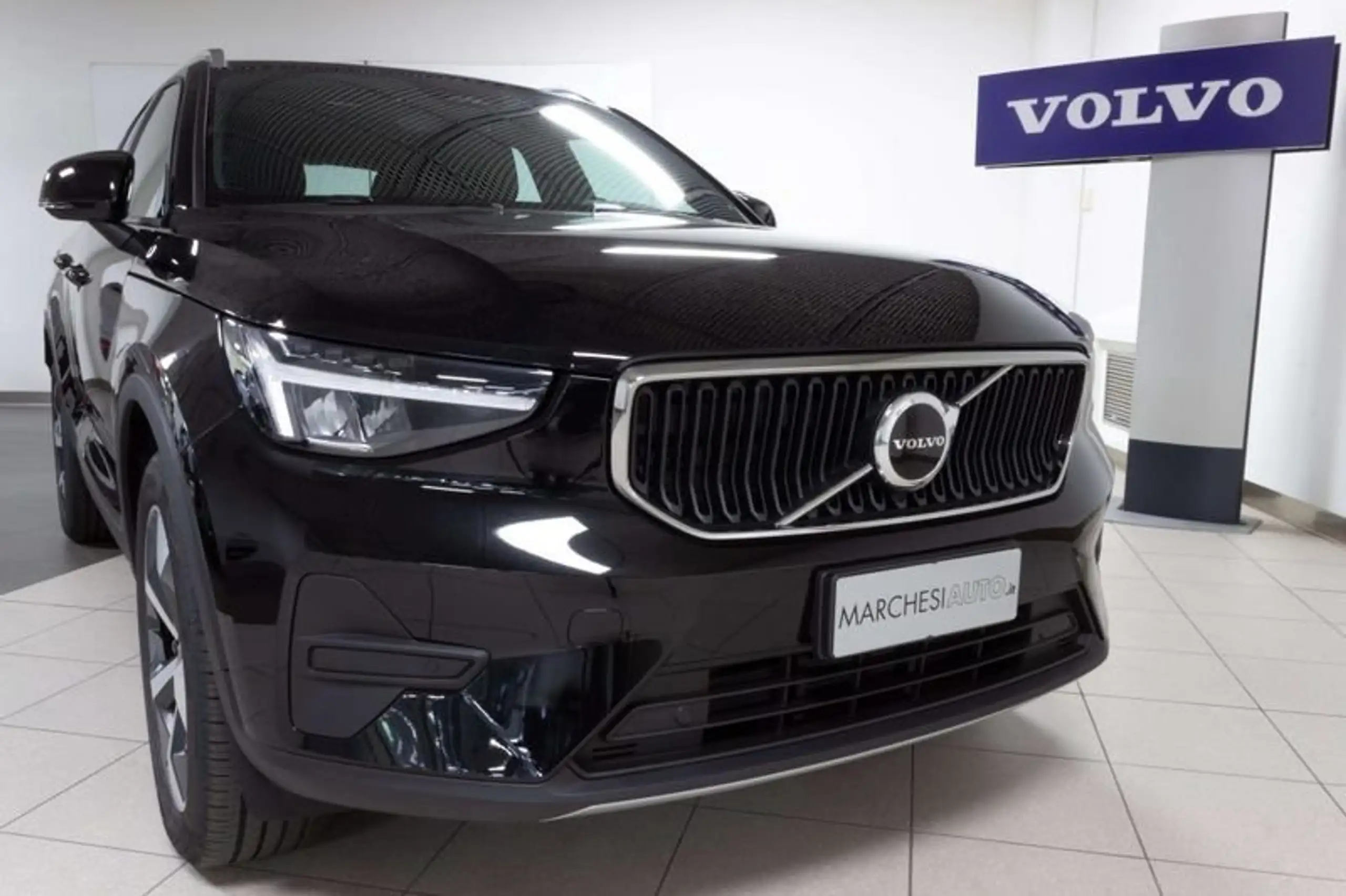 Volvo - XC40