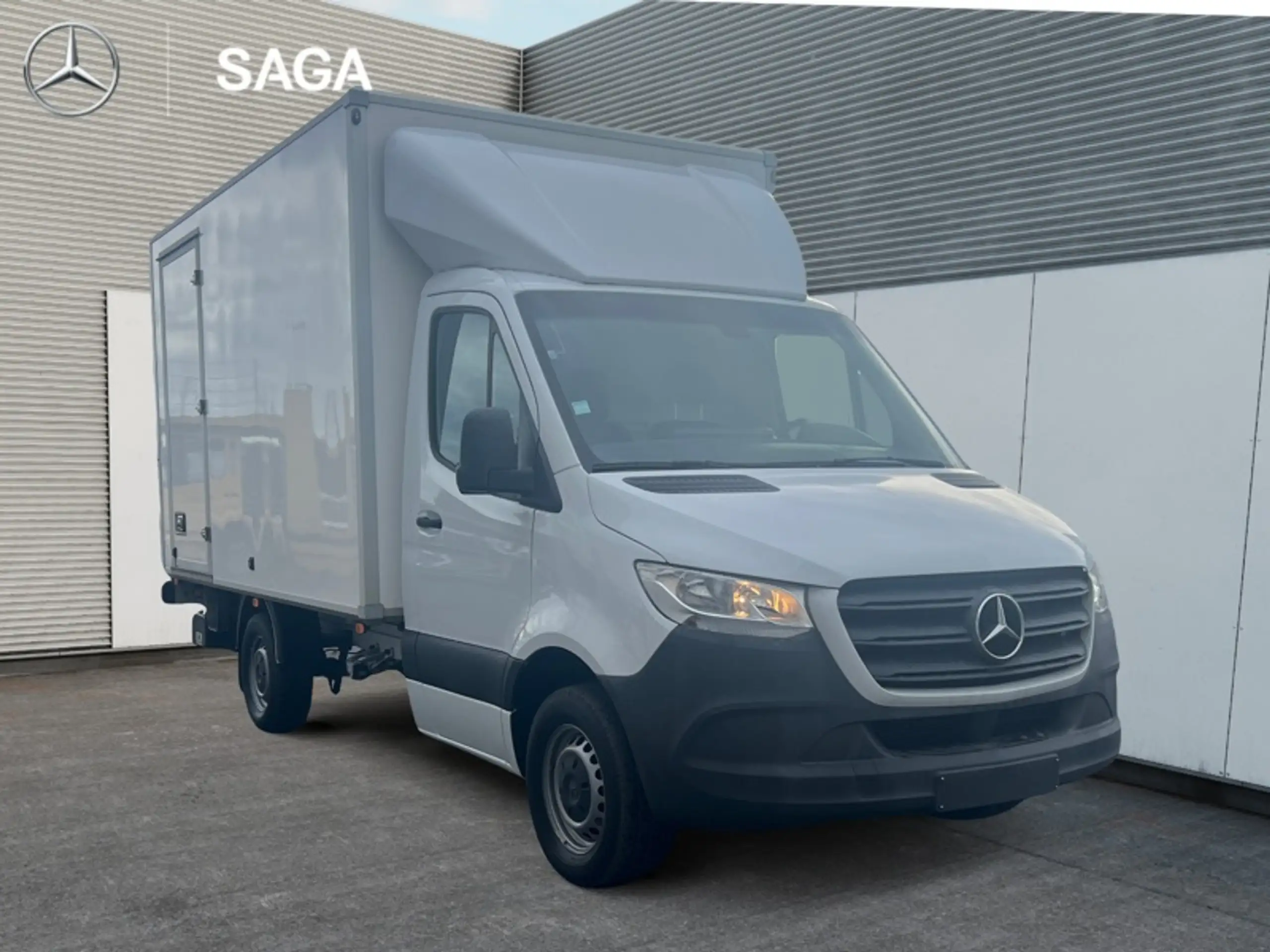 Mercedes-Benz - Sprinter