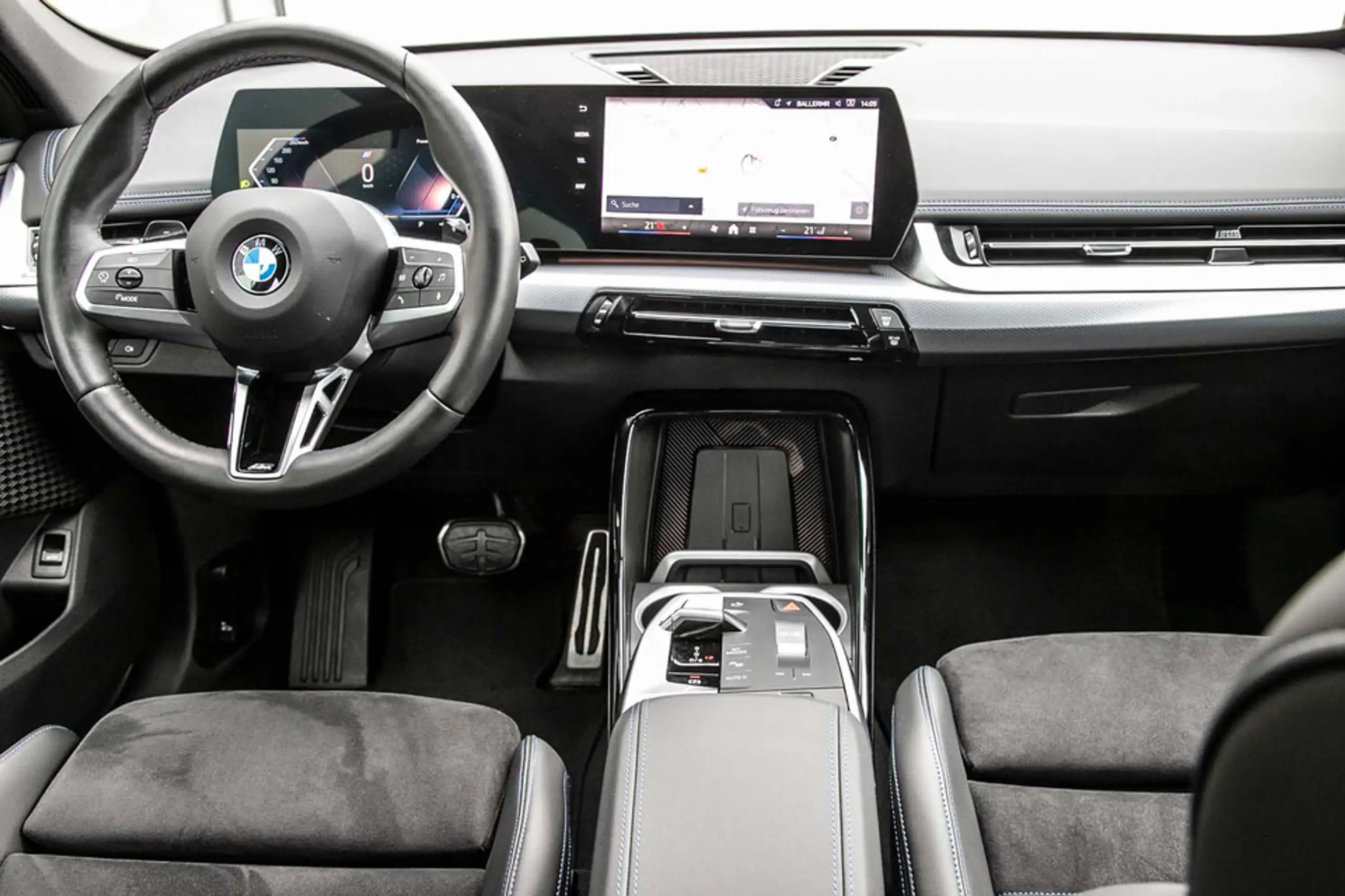 BMW - X1