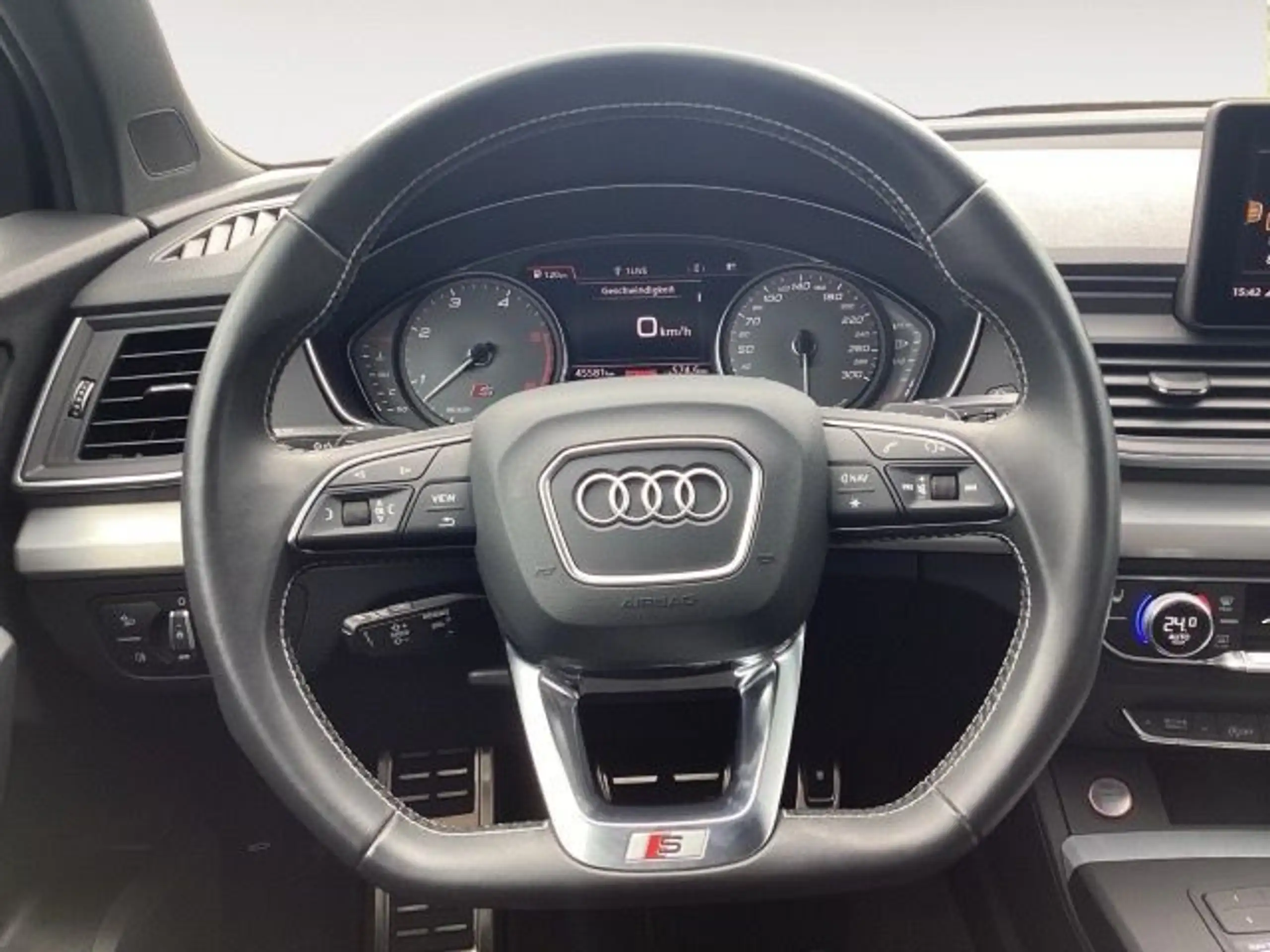 Audi - SQ5