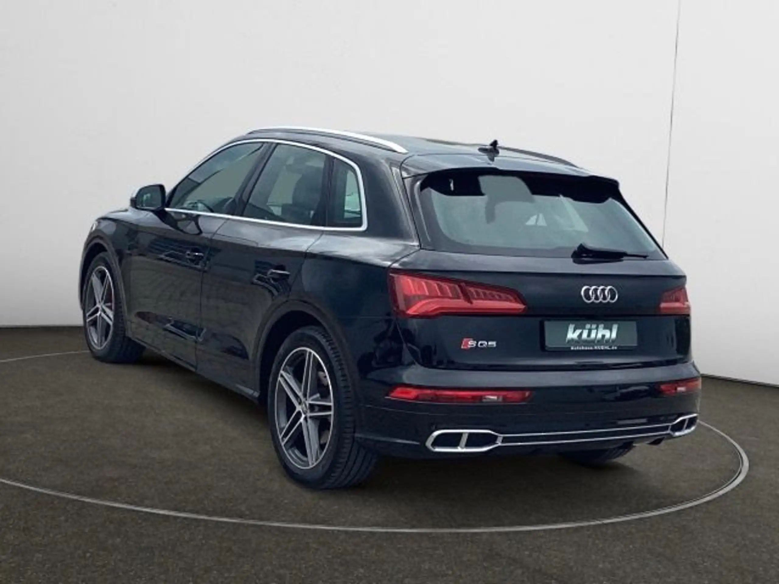 Audi - SQ5