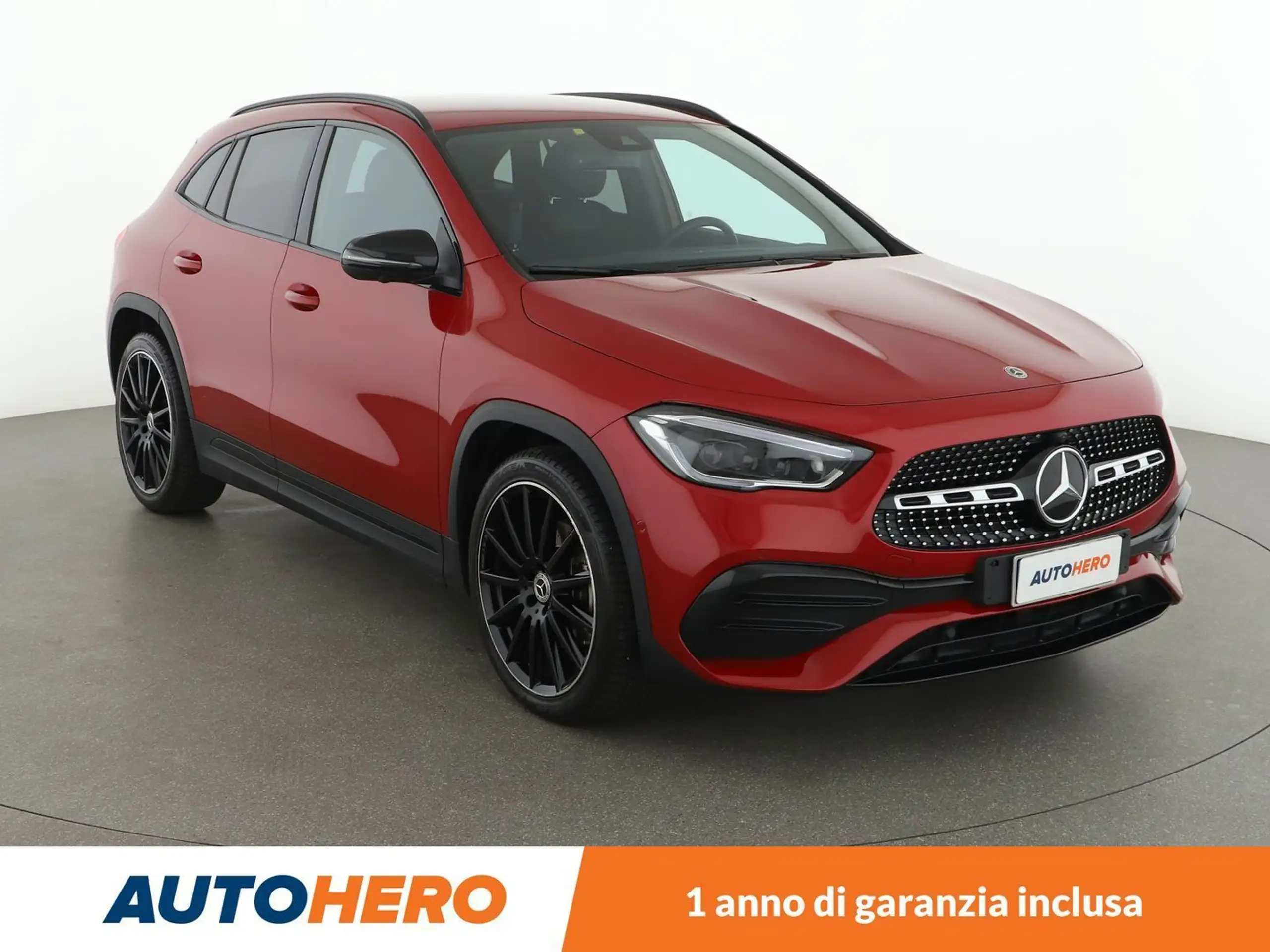 Mercedes-Benz - GLA 200