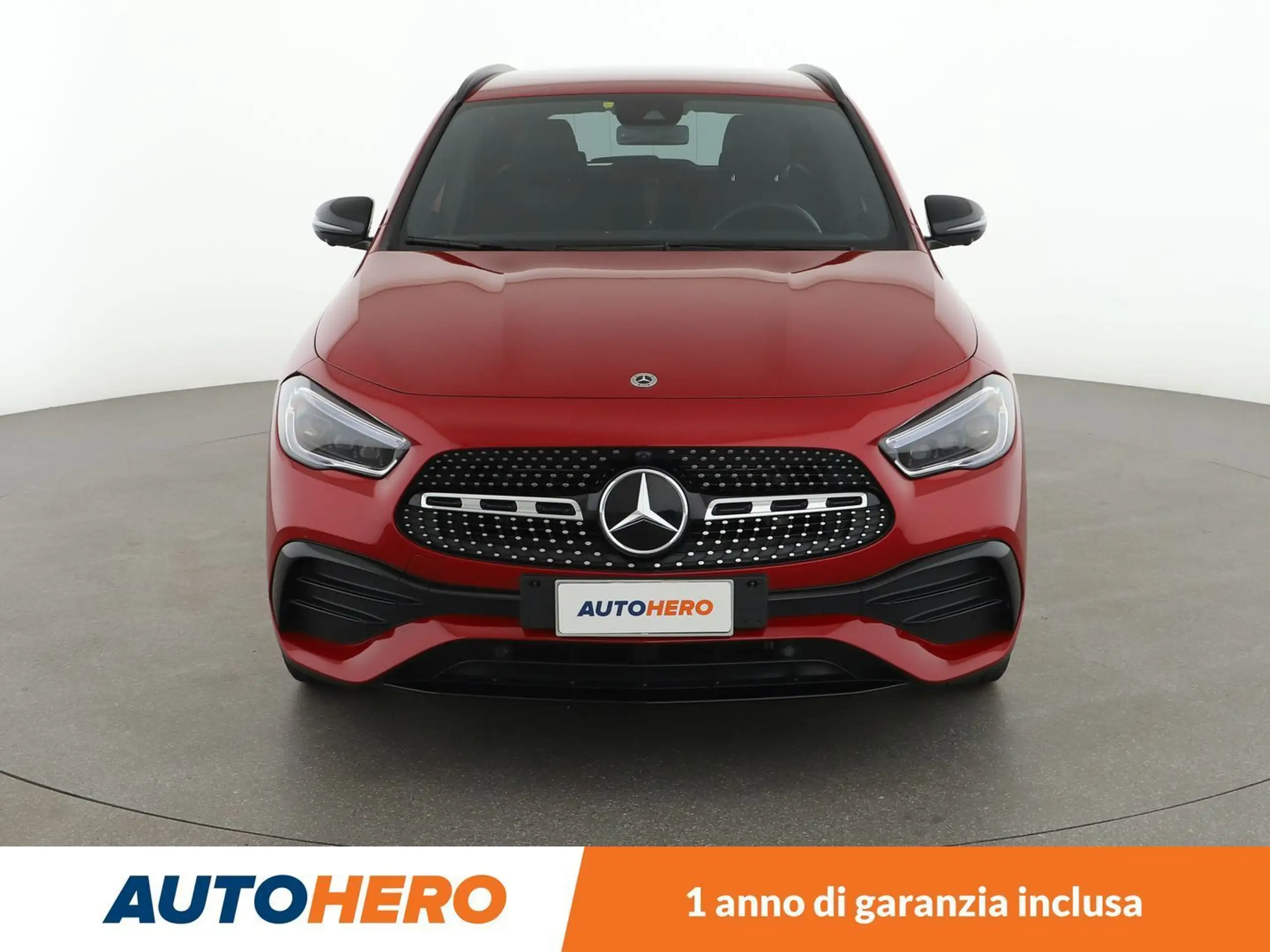 Mercedes-Benz - GLA 200