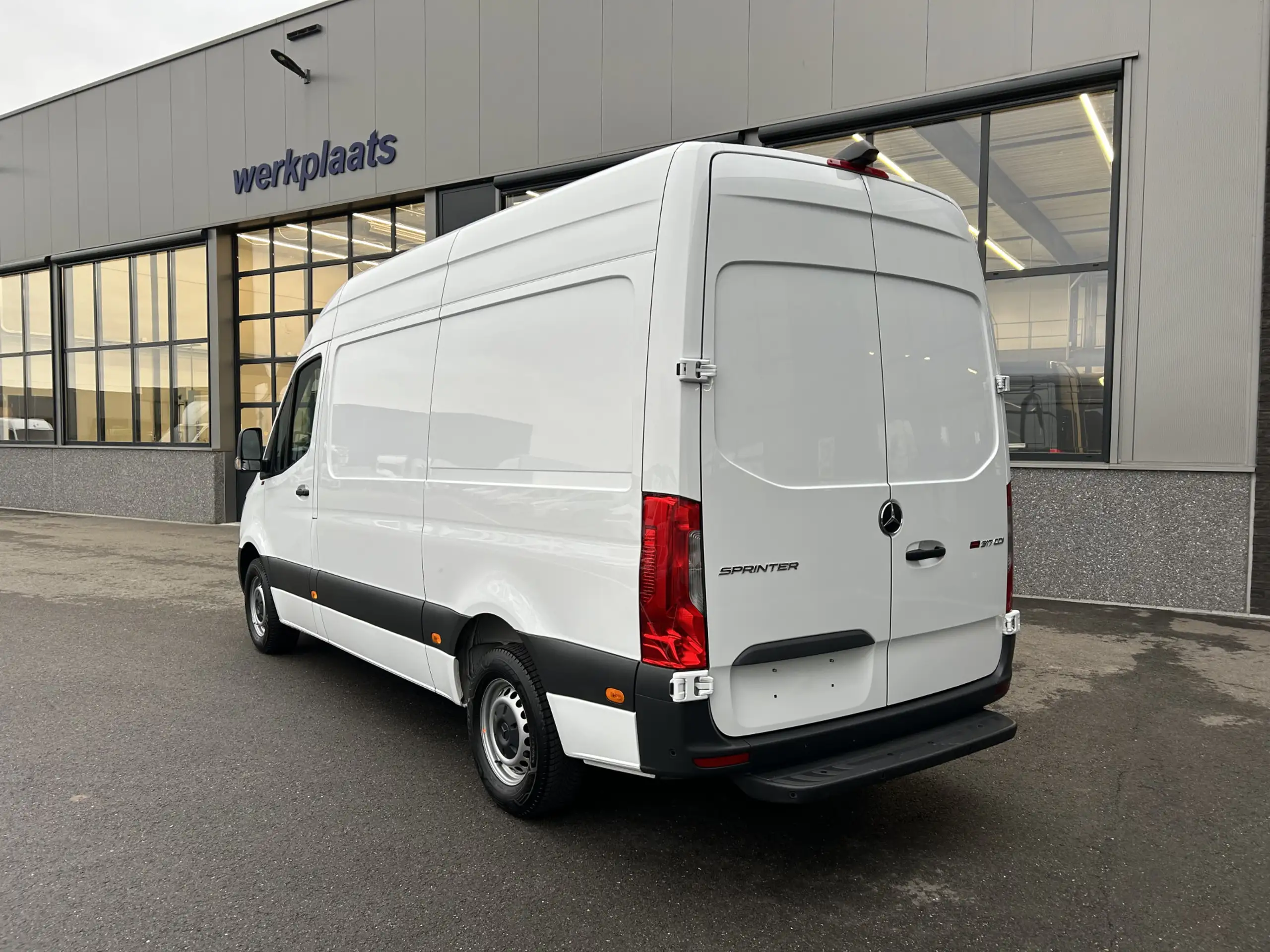 Mercedes-Benz - Sprinter