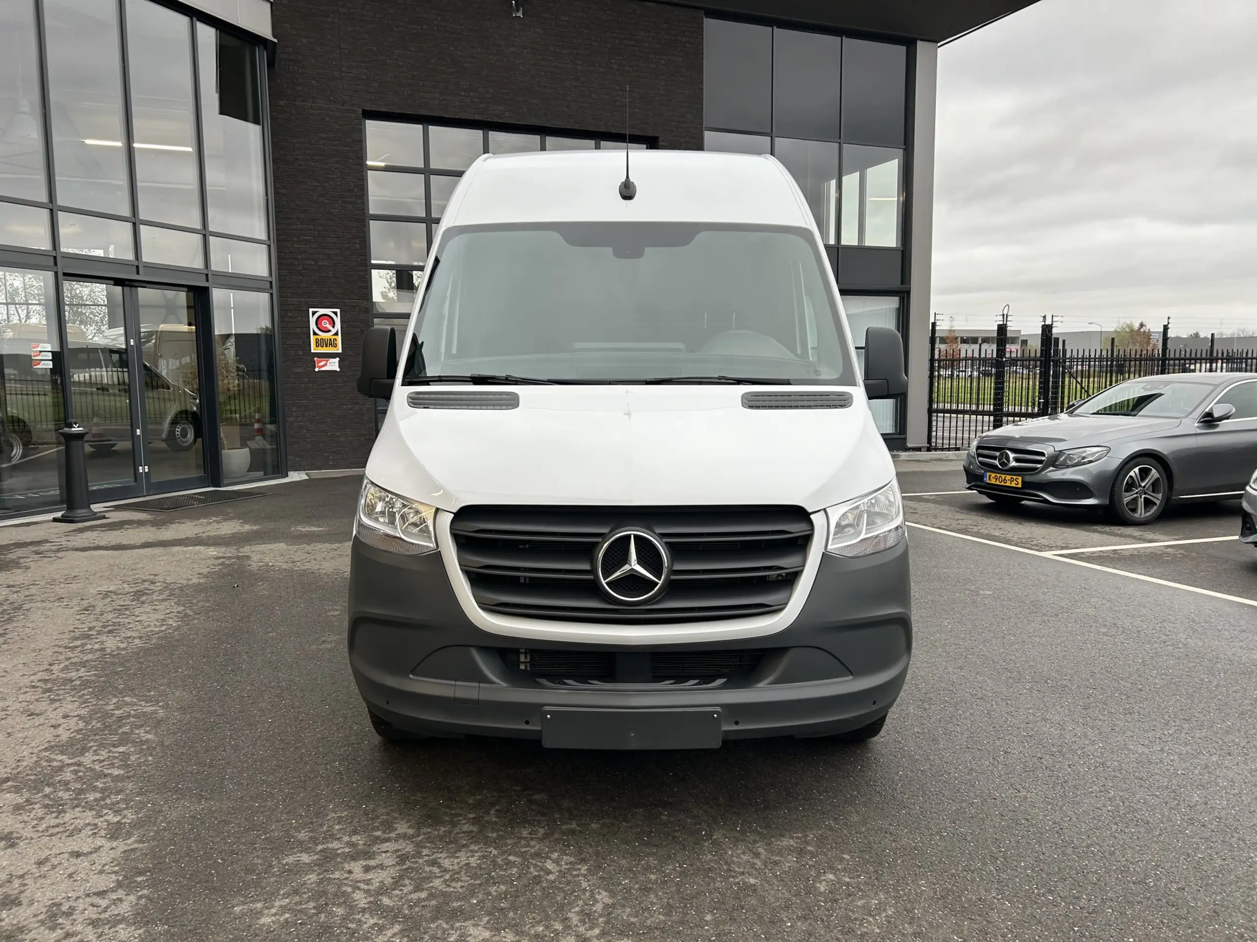 Mercedes-Benz - Sprinter