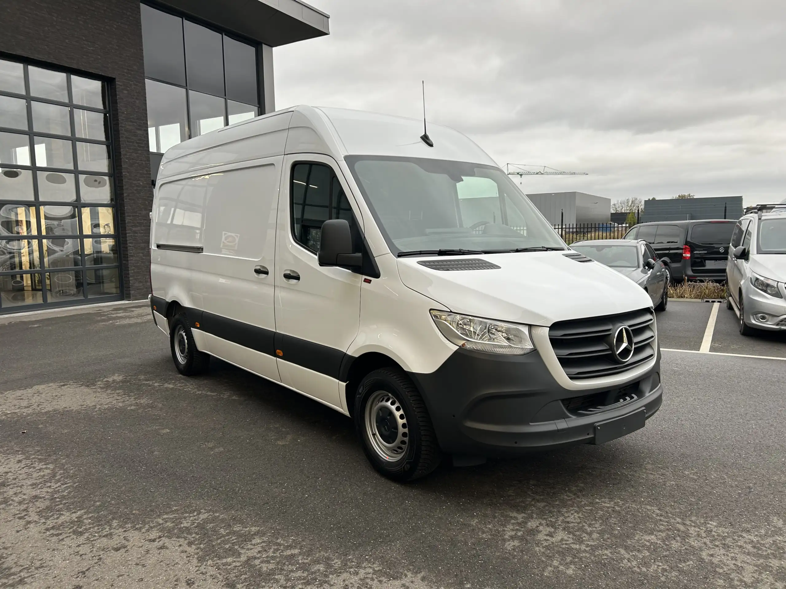 Mercedes-Benz - Sprinter