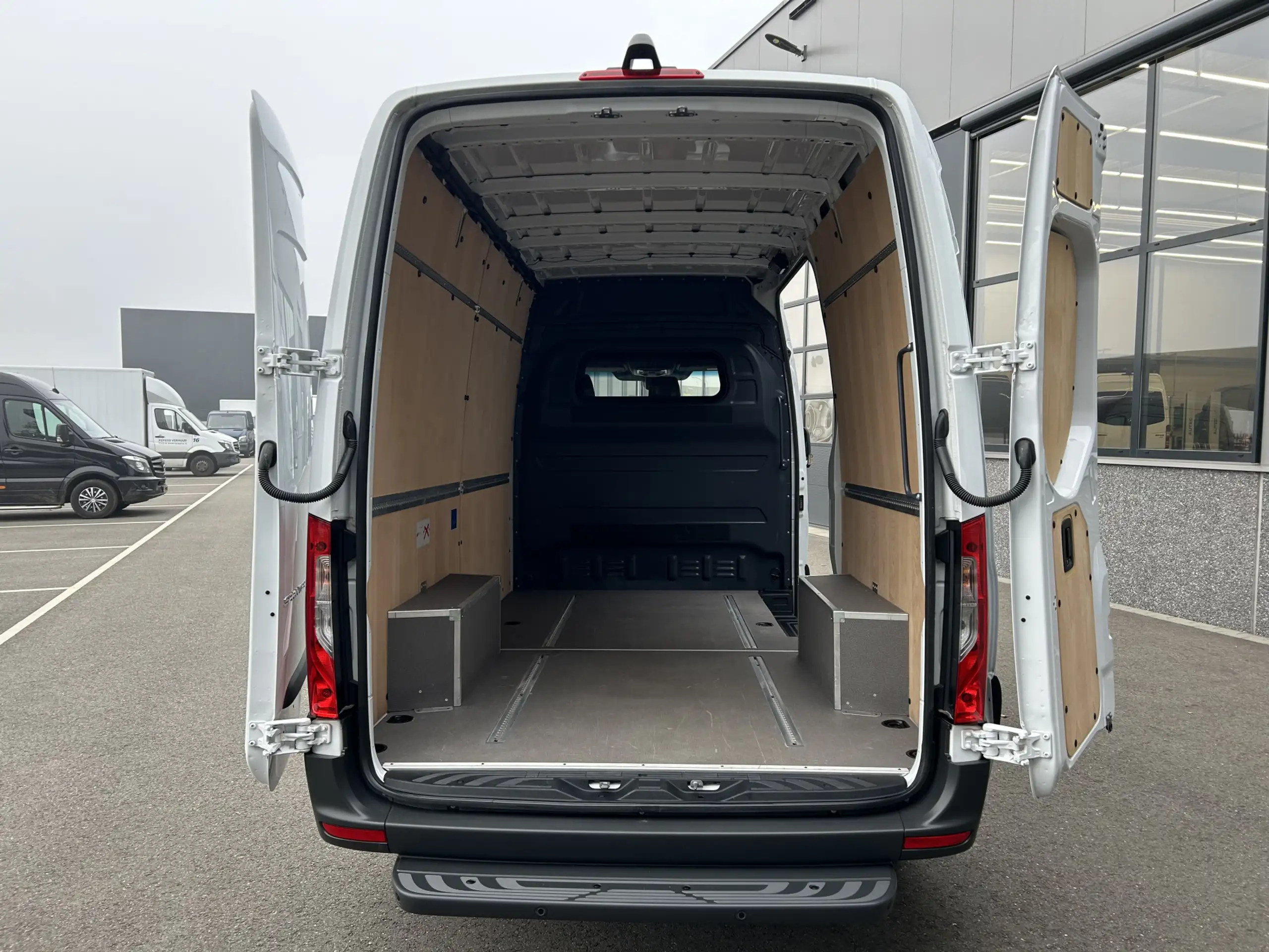 Mercedes-Benz - Sprinter