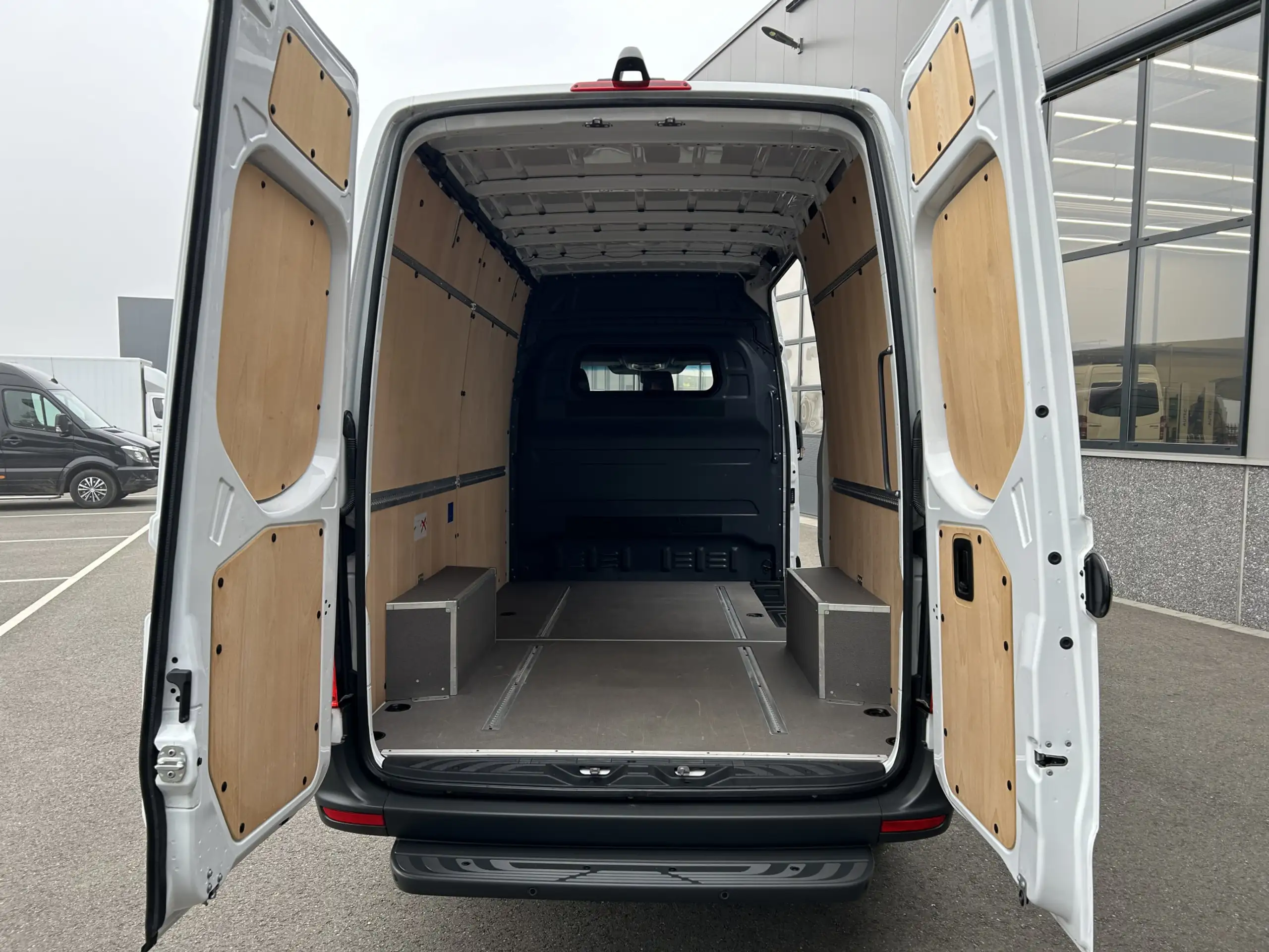 Mercedes-Benz - Sprinter