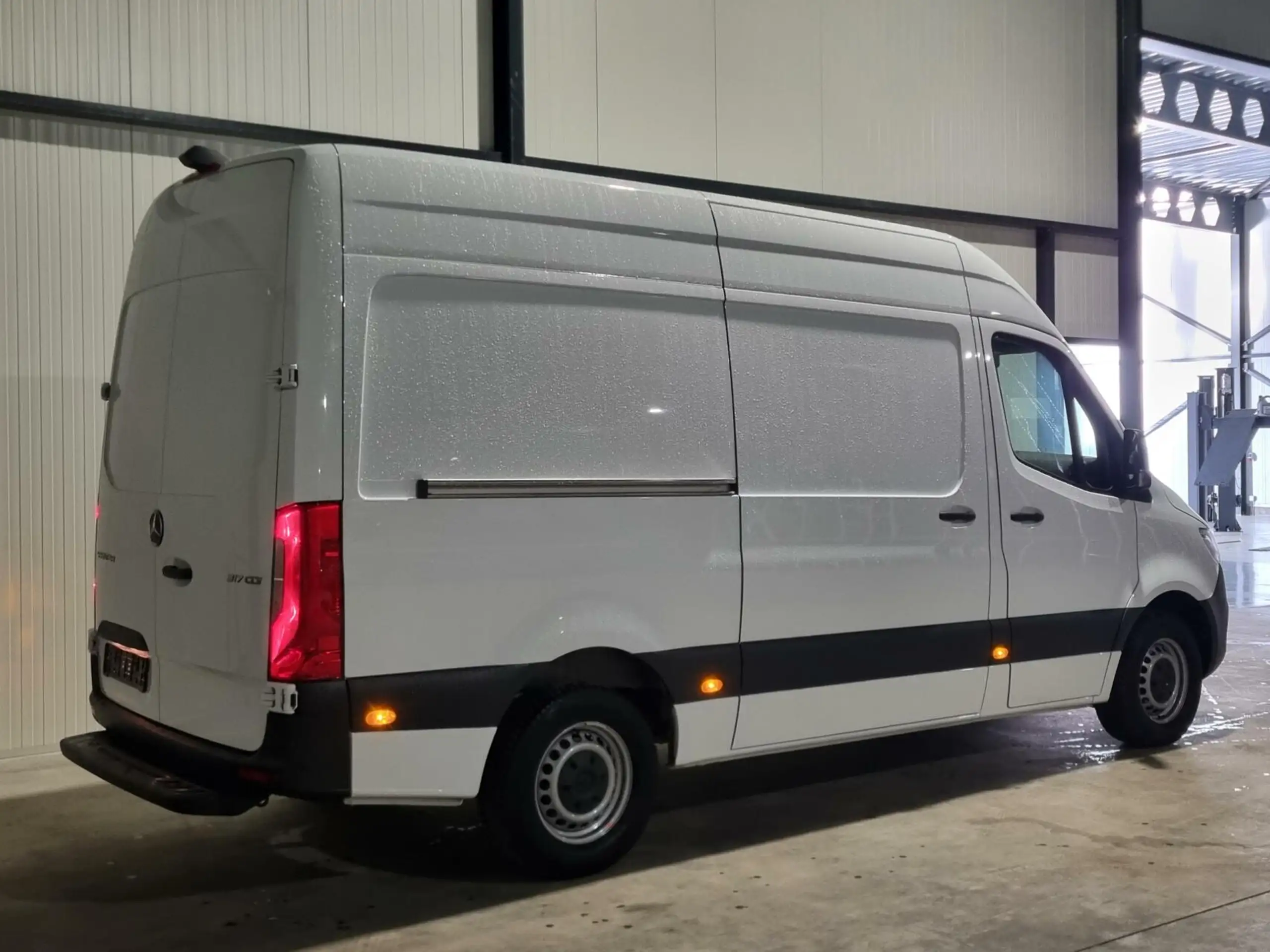 Mercedes-Benz - Sprinter