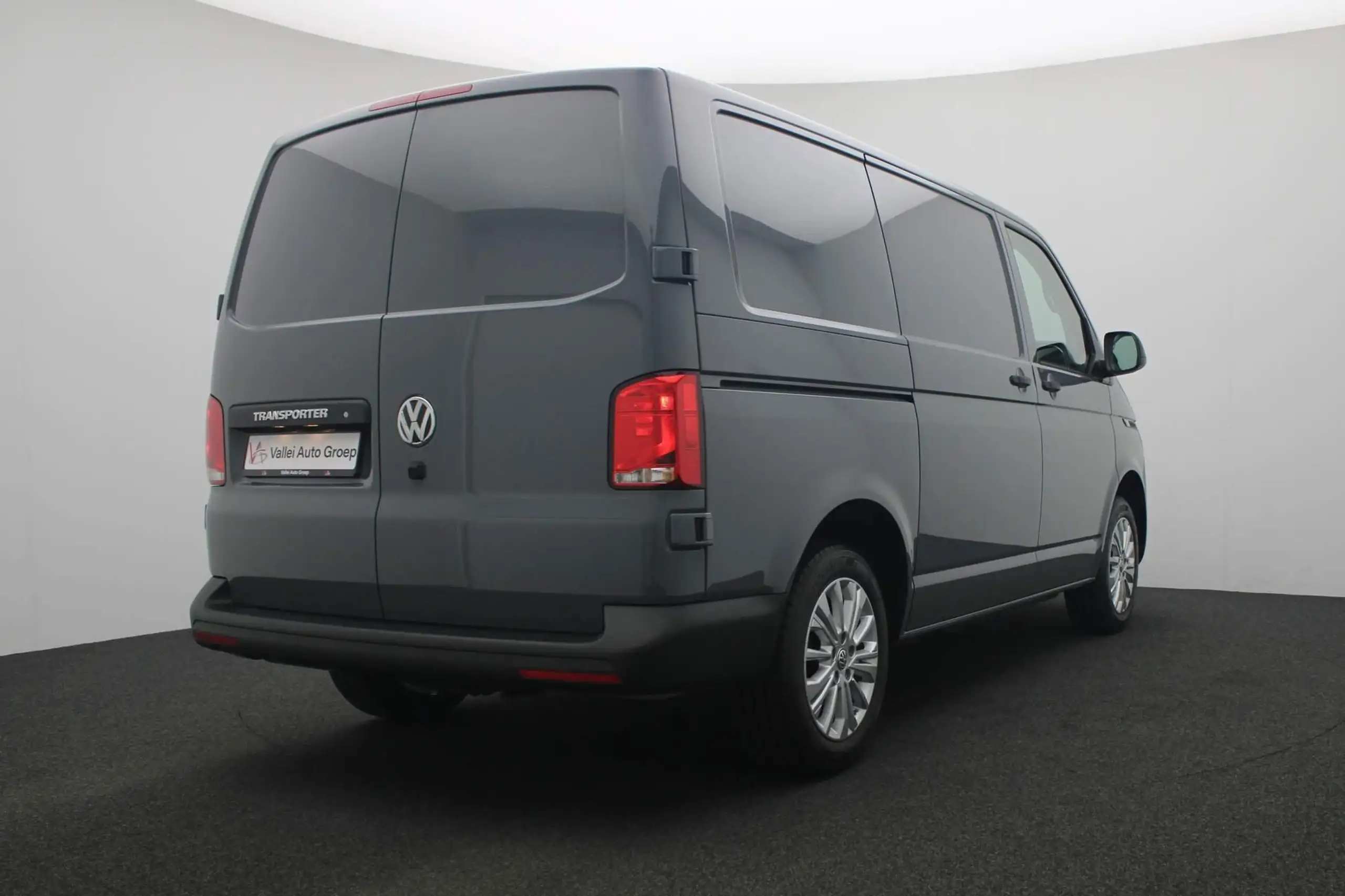 Volkswagen - T6.1 Transporter