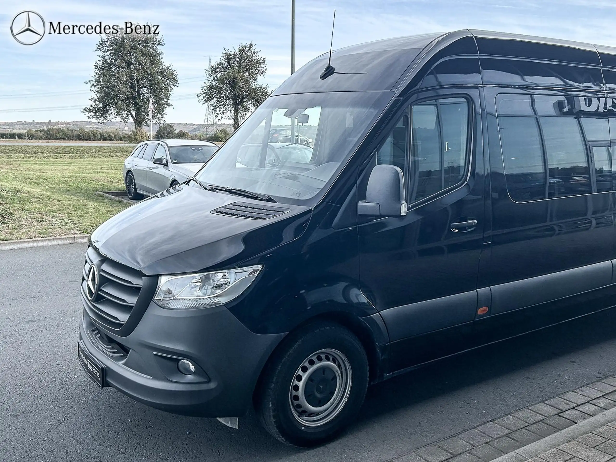 Mercedes-Benz - Sprinter