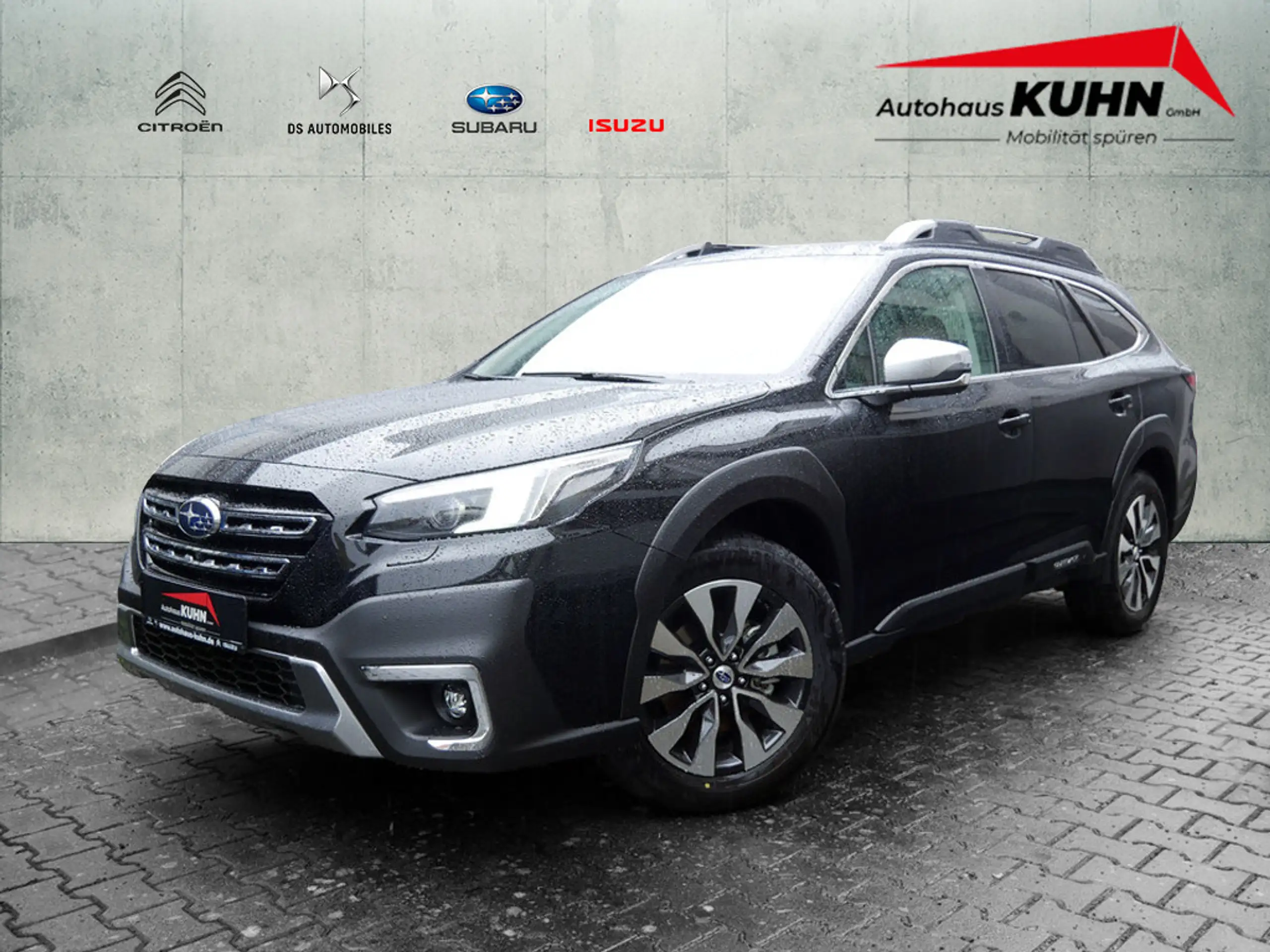 Subaru OUTBACK 2024