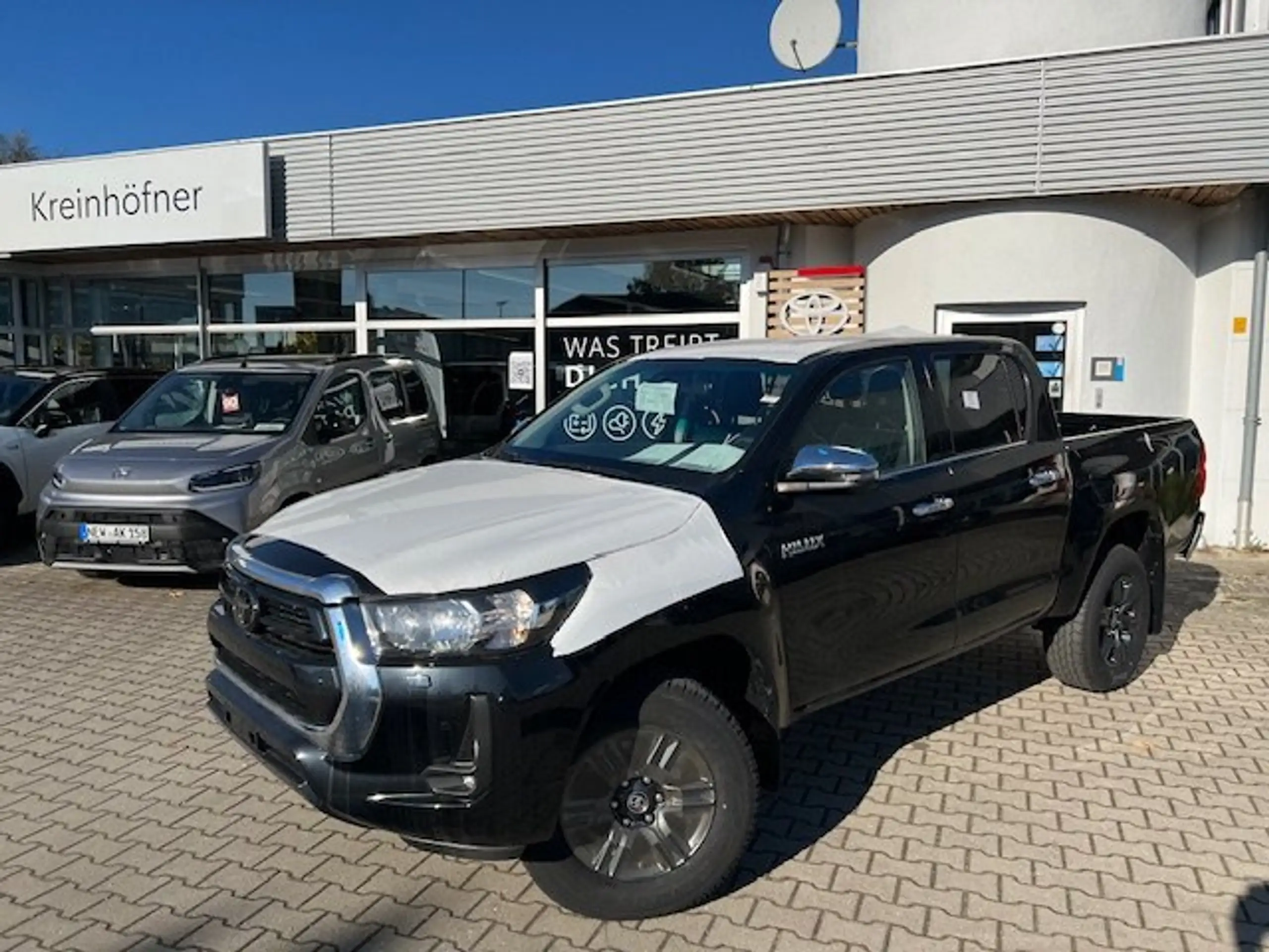 Toyota - Hilux