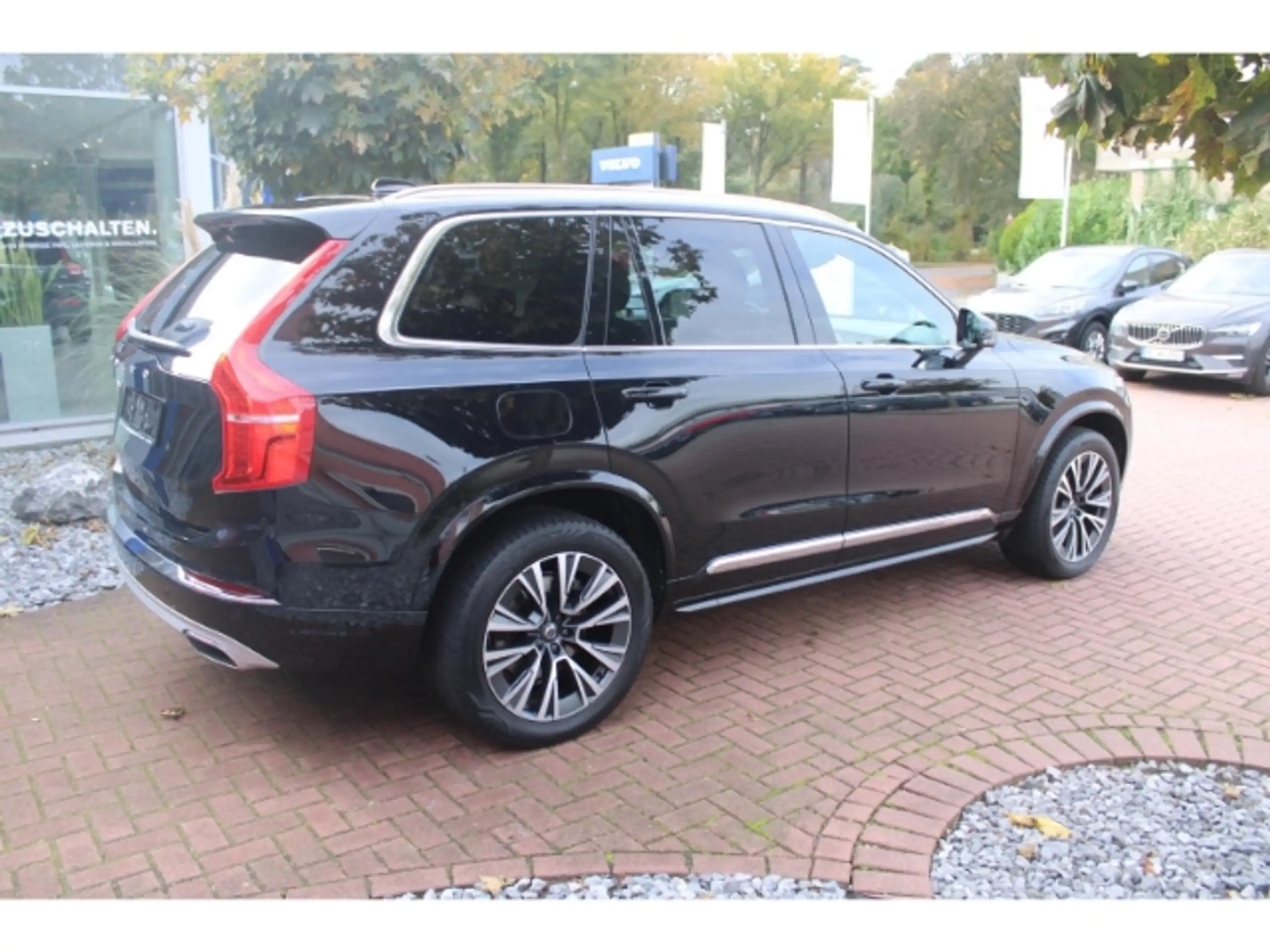 Volvo - XC90