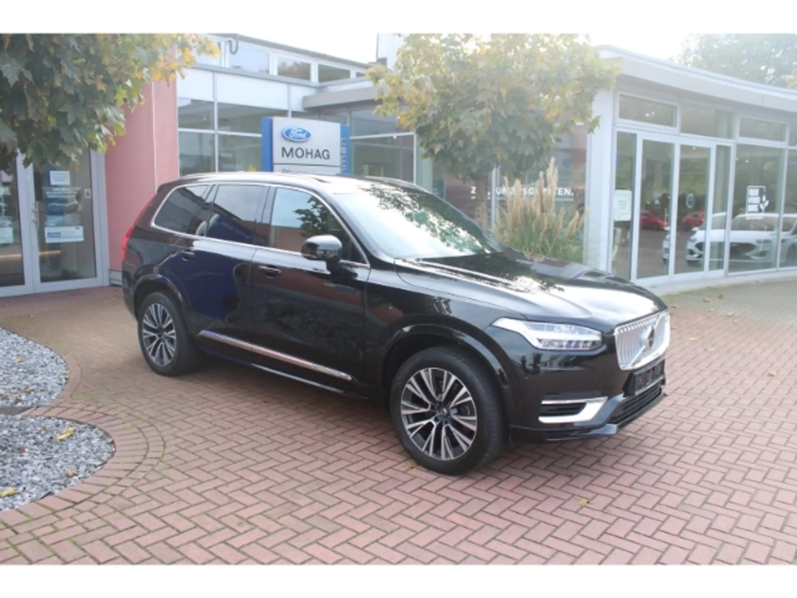 Volvo - XC90