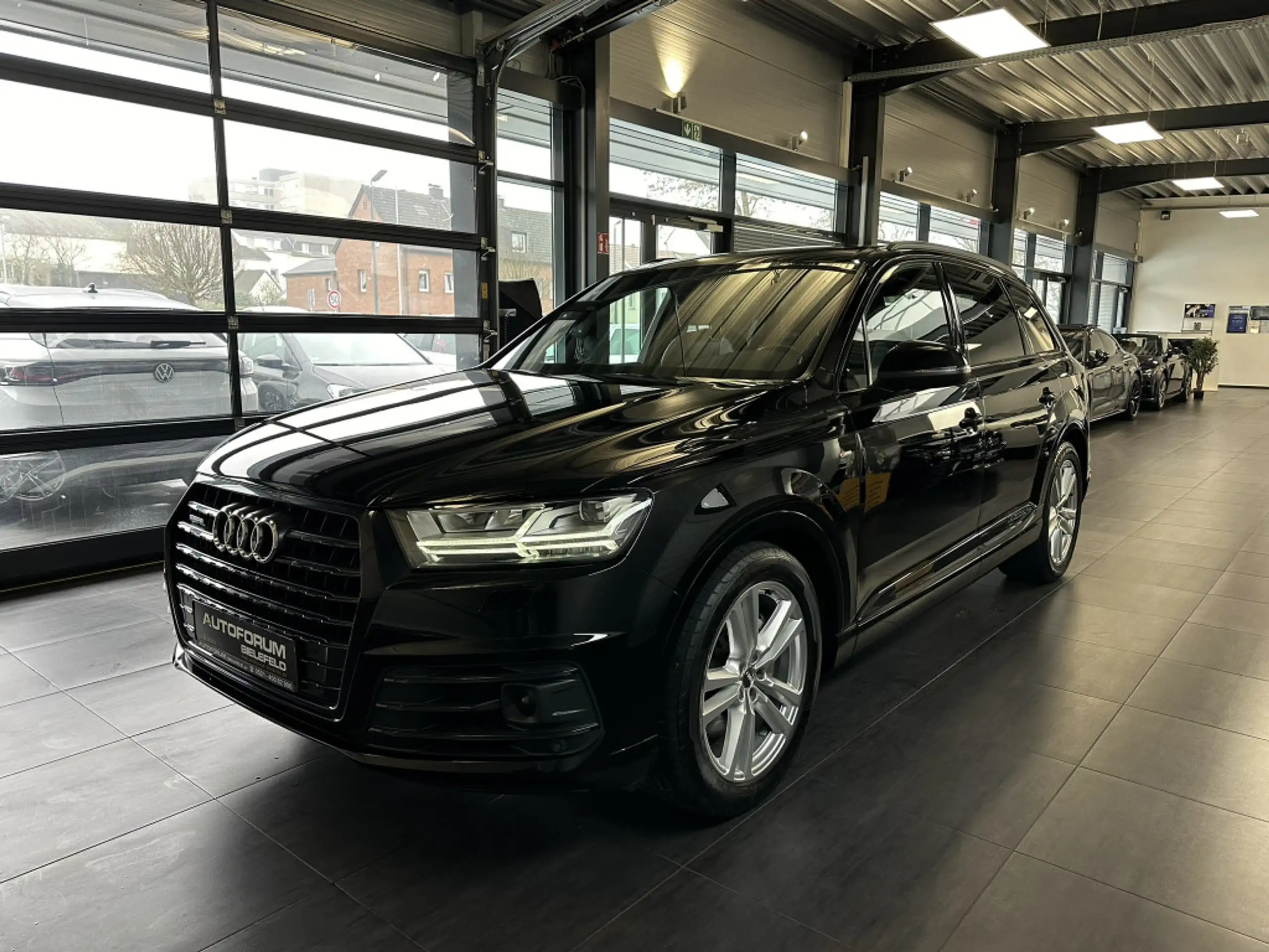 Audi - Q7