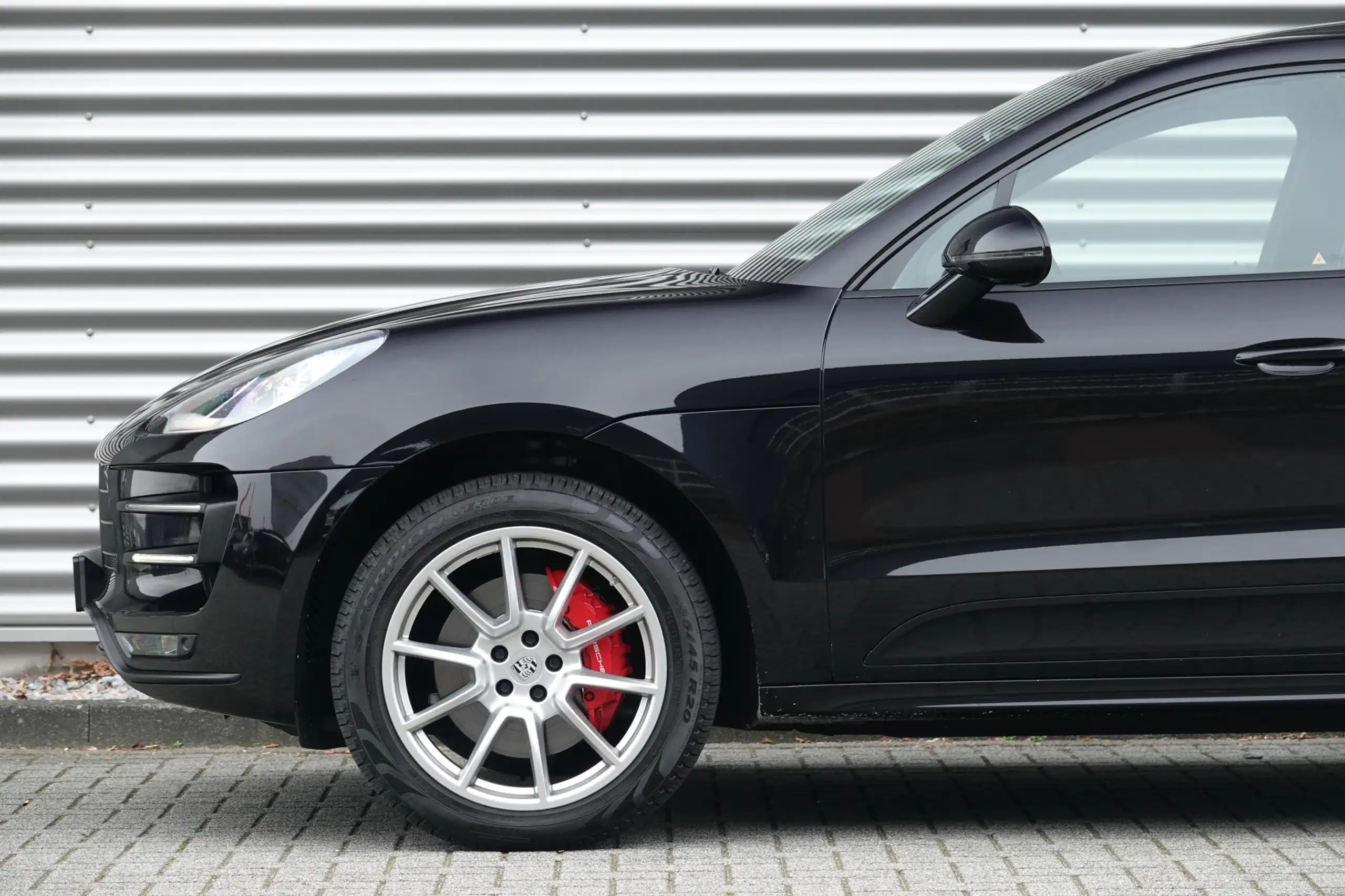 Porsche - Macan