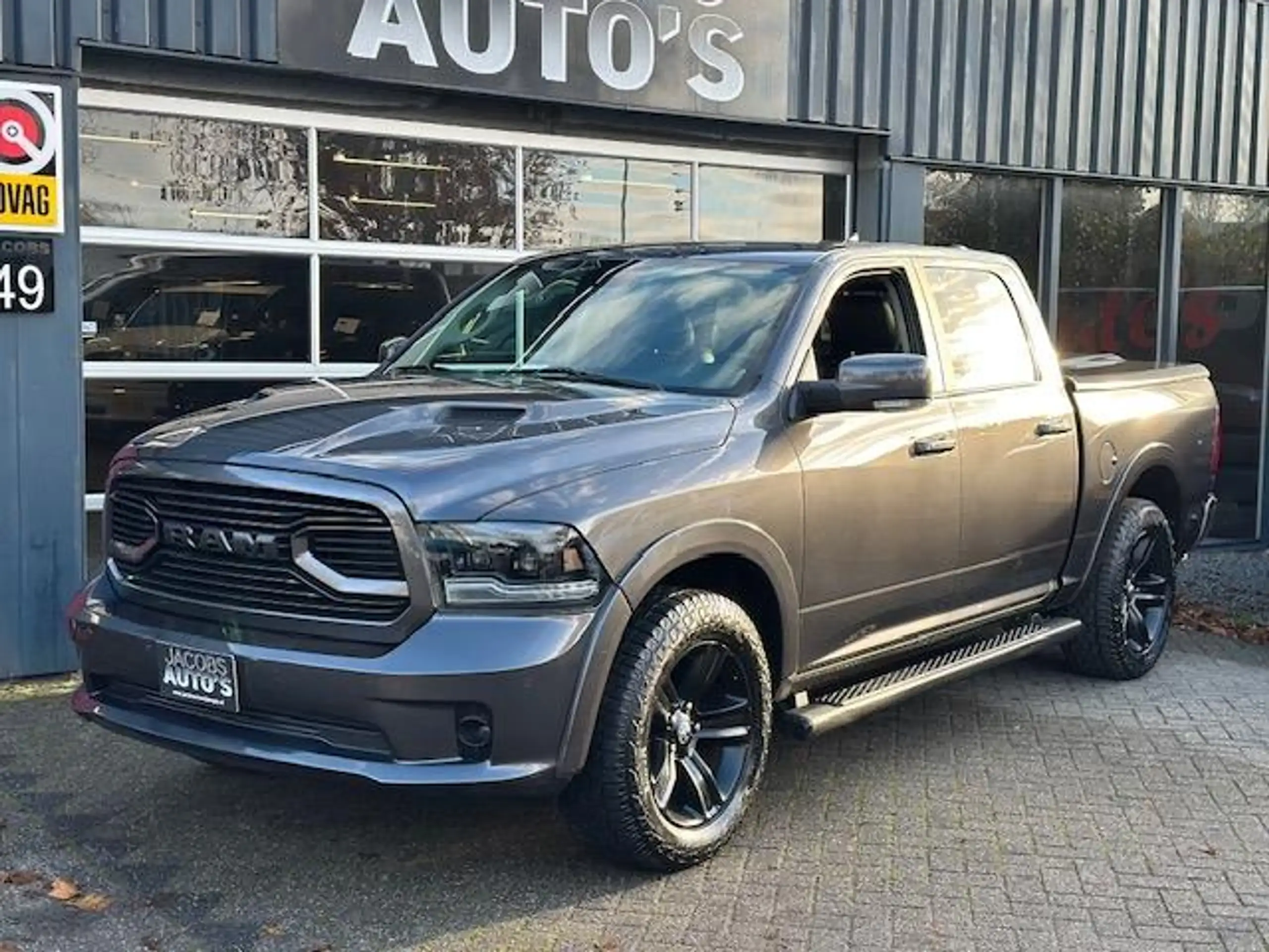 Dodge - RAM