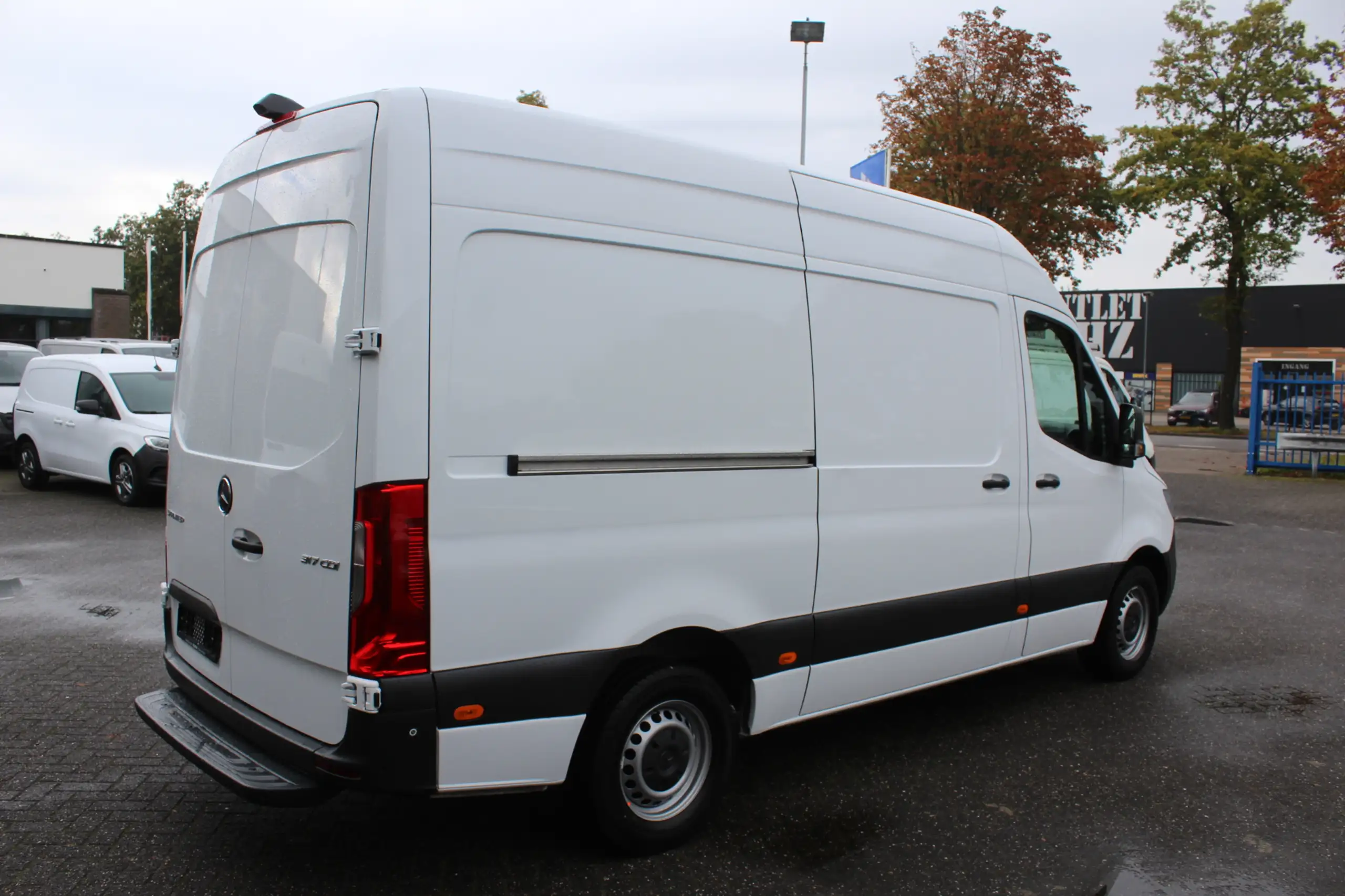 Mercedes-Benz - Sprinter