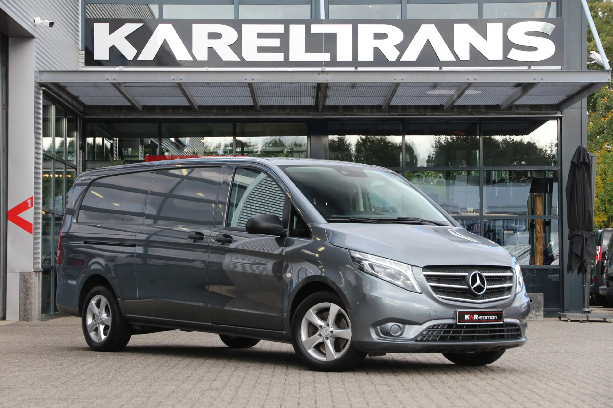 Mercedes-Benz - Vito