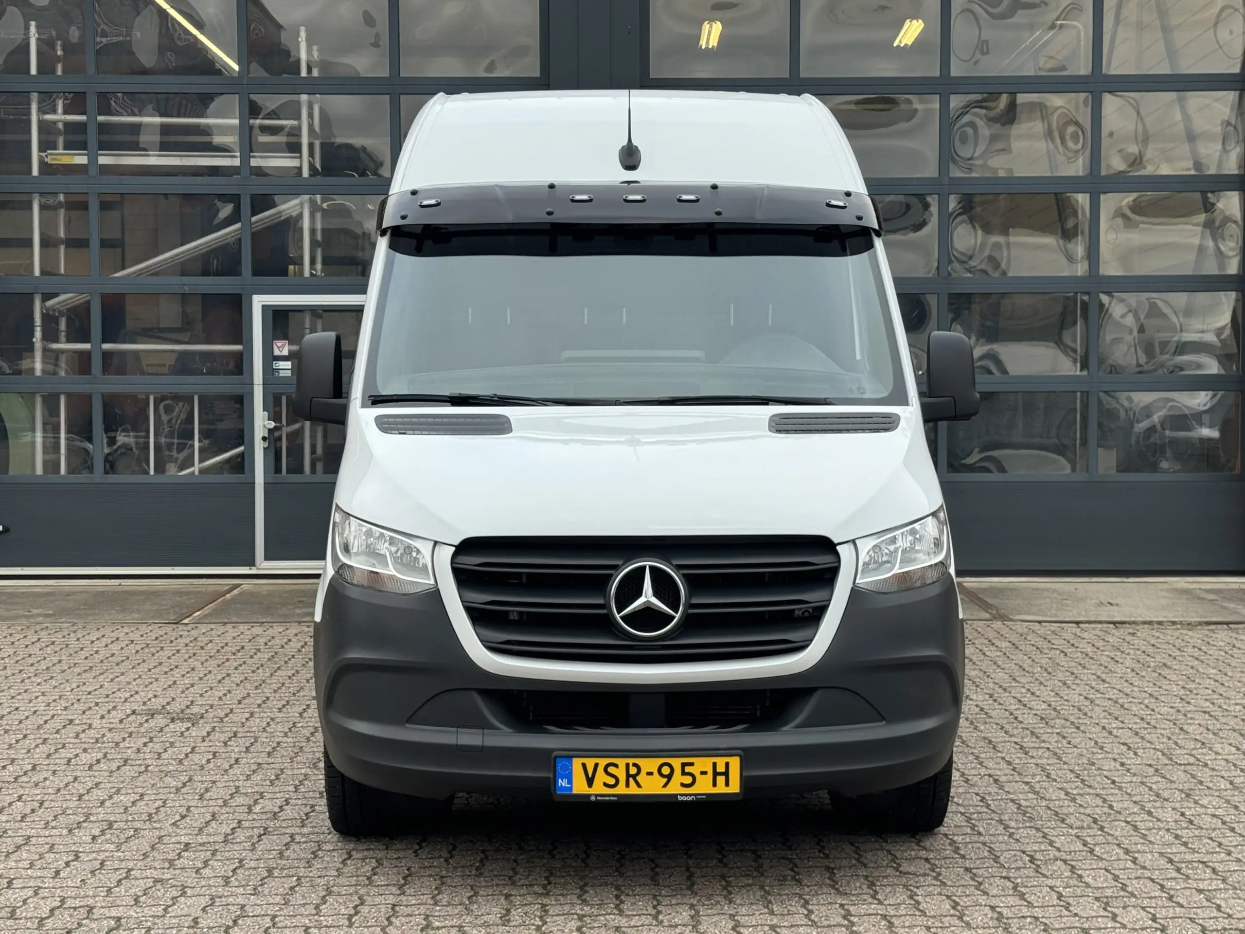 Mercedes-Benz - Sprinter