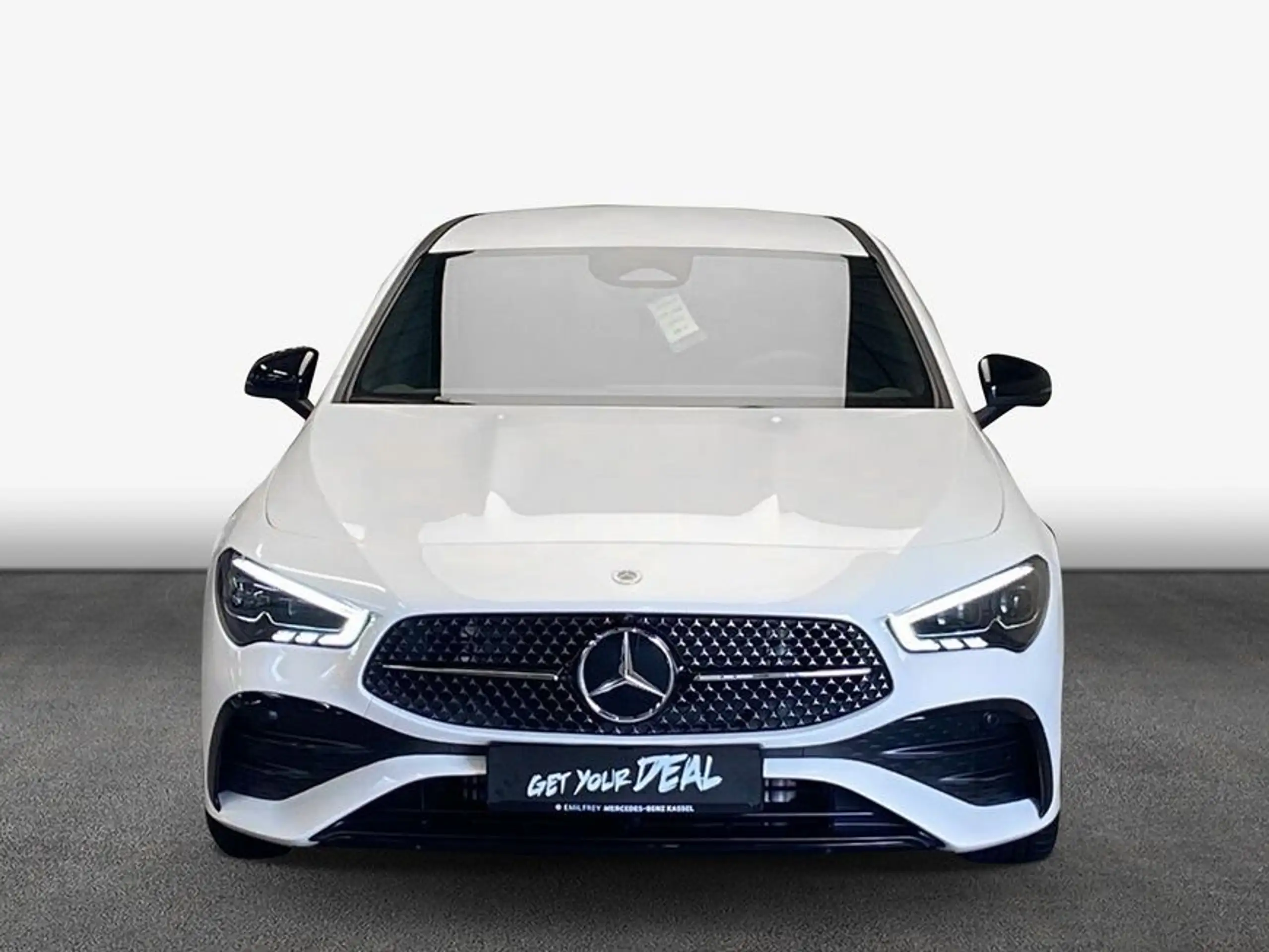 Mercedes-Benz - CLA 200