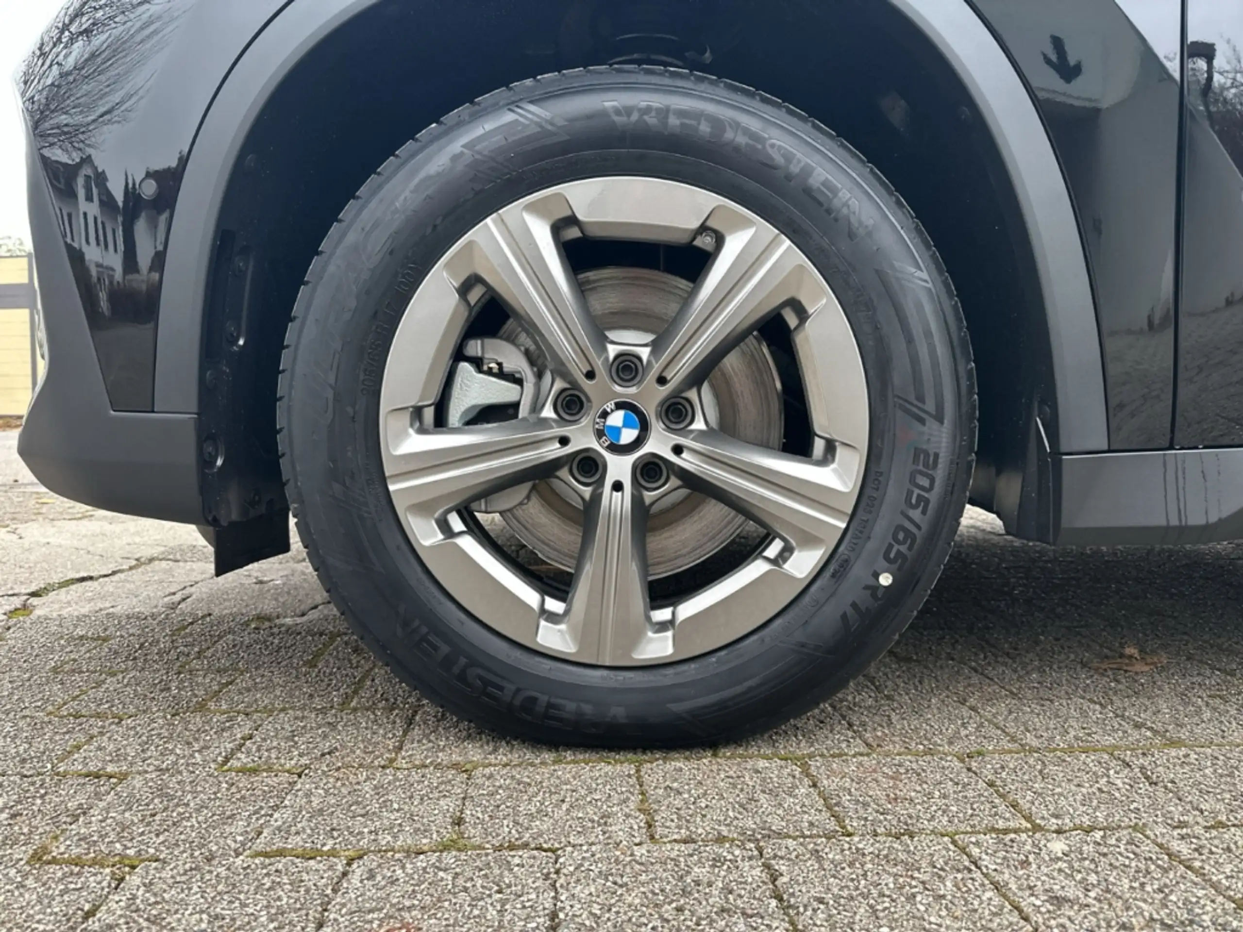 BMW - X1