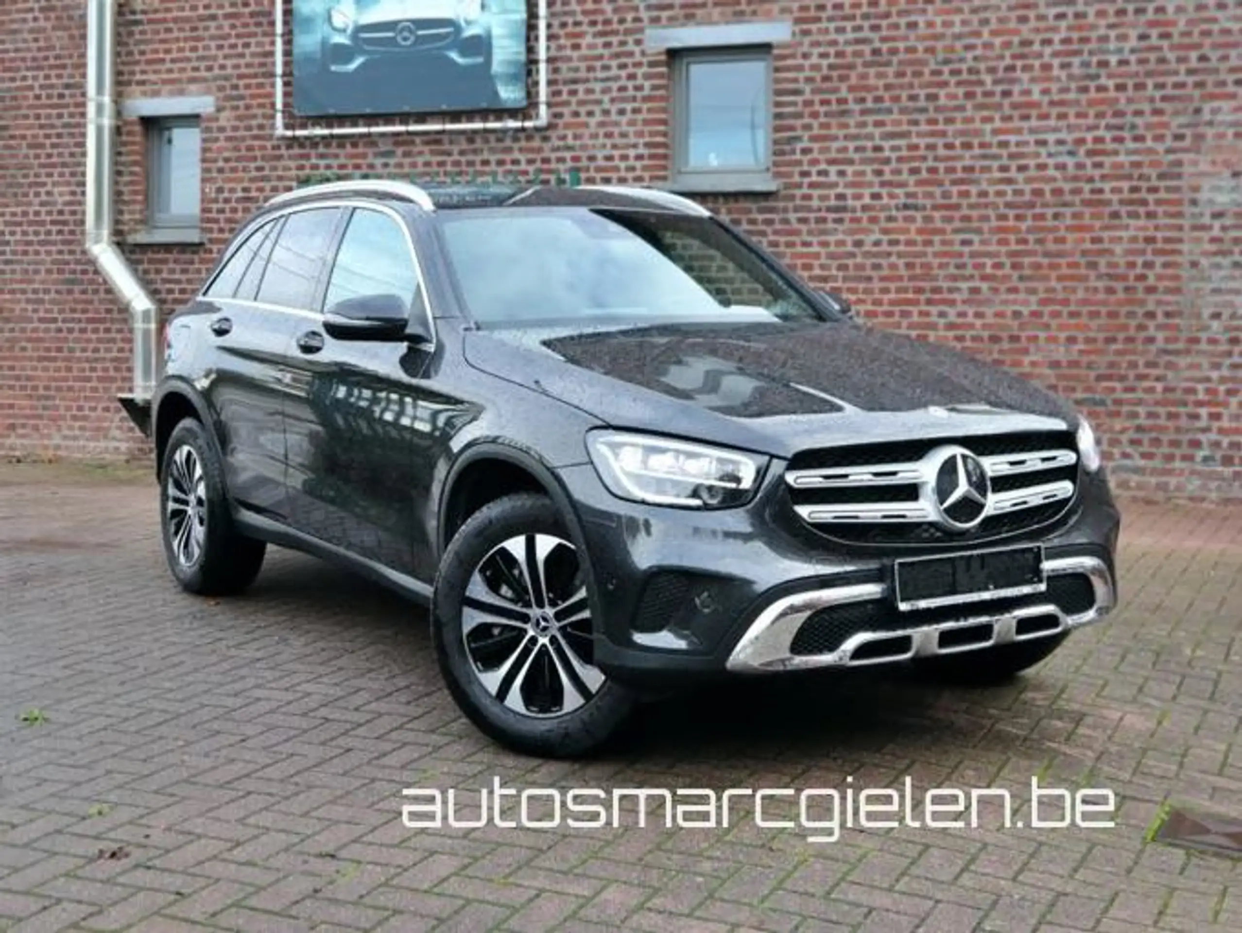 Mercedes-Benz GLC 300 2022