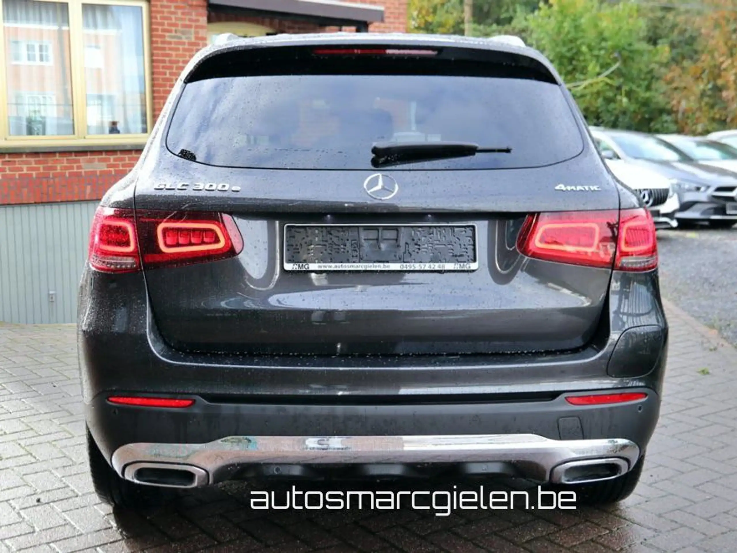 Mercedes-Benz - GLC 300